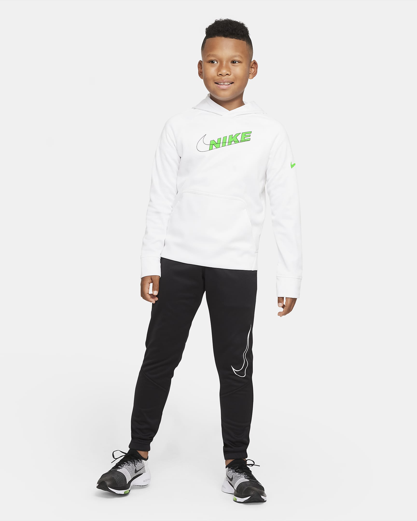 Nike Therma-FIT Big Kids' (Boys') Graphic Training Hoodie. Nike.com