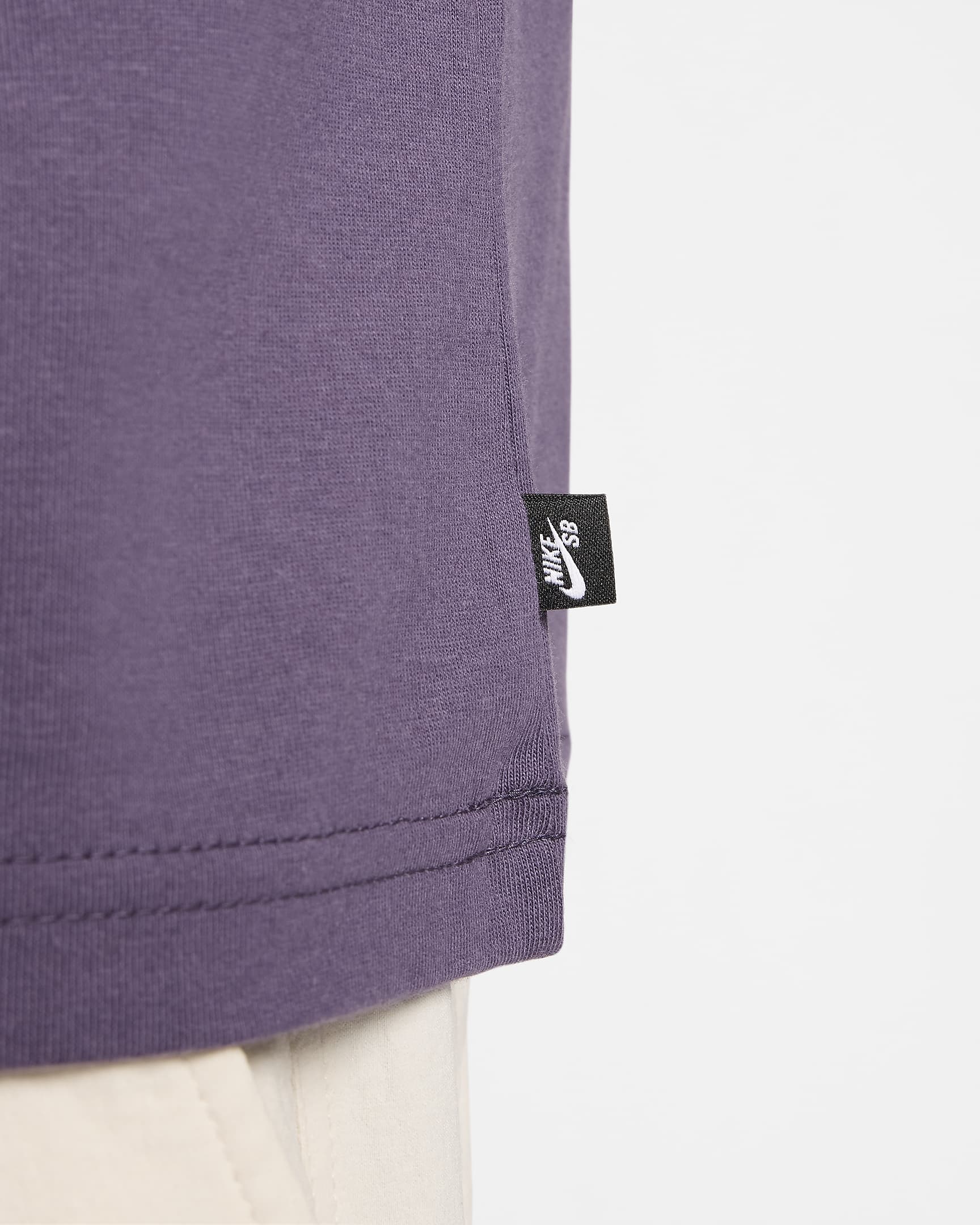 Nike SB M90 Skate T-Shirt - Dark Raisin