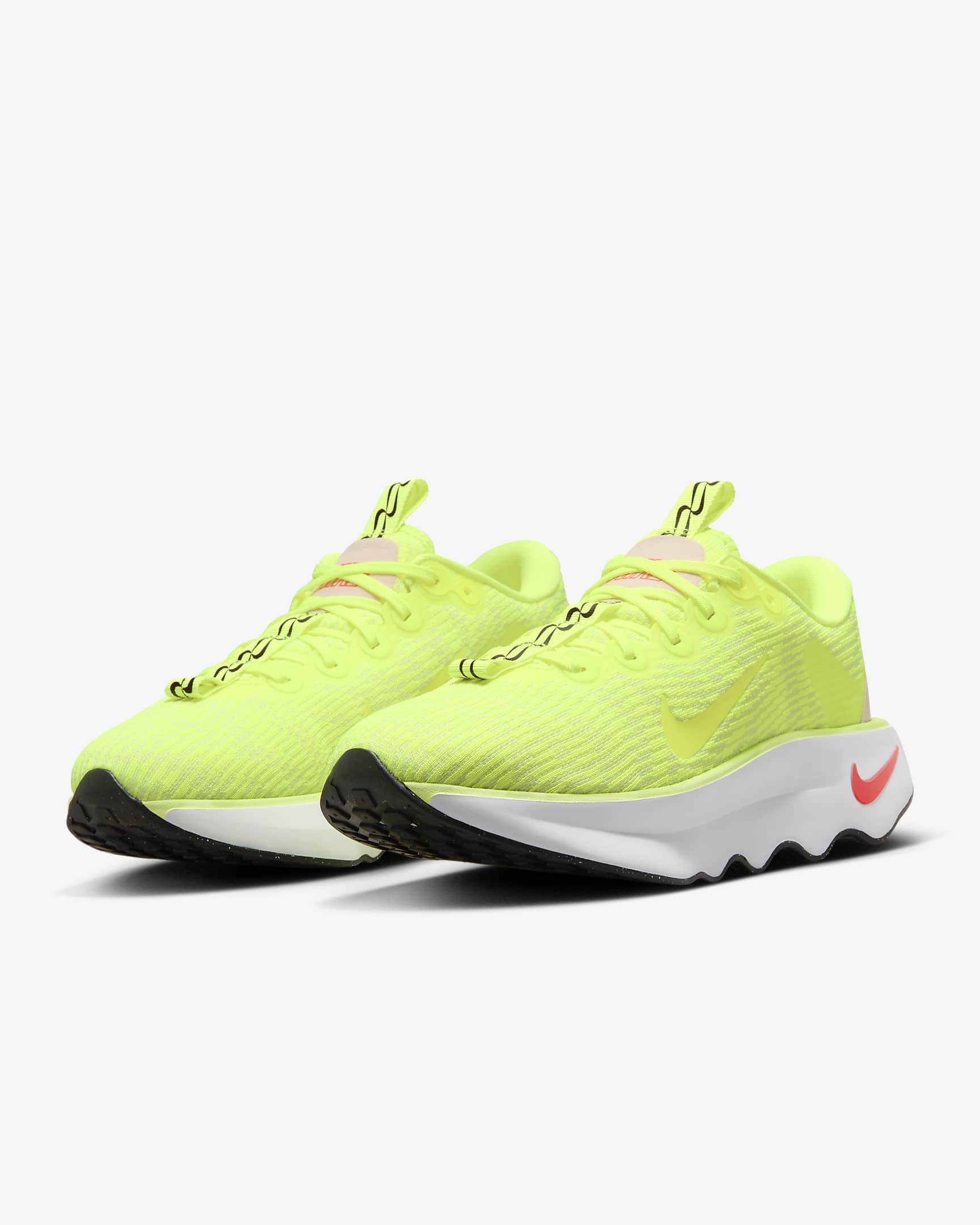 Tenis de caminata para mujer Nike Motiva - Volt/Espuma rosa/Volt/Volt