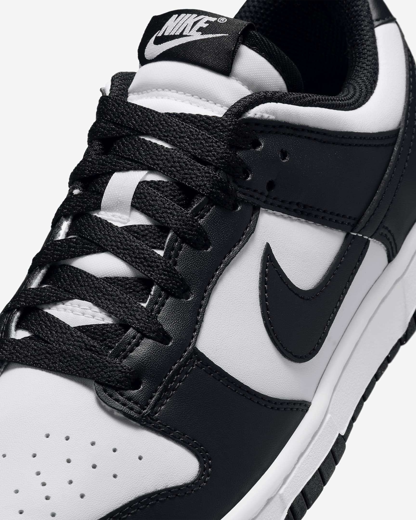 Nike Dunk Low Damesschoenen - Wit/Zwart