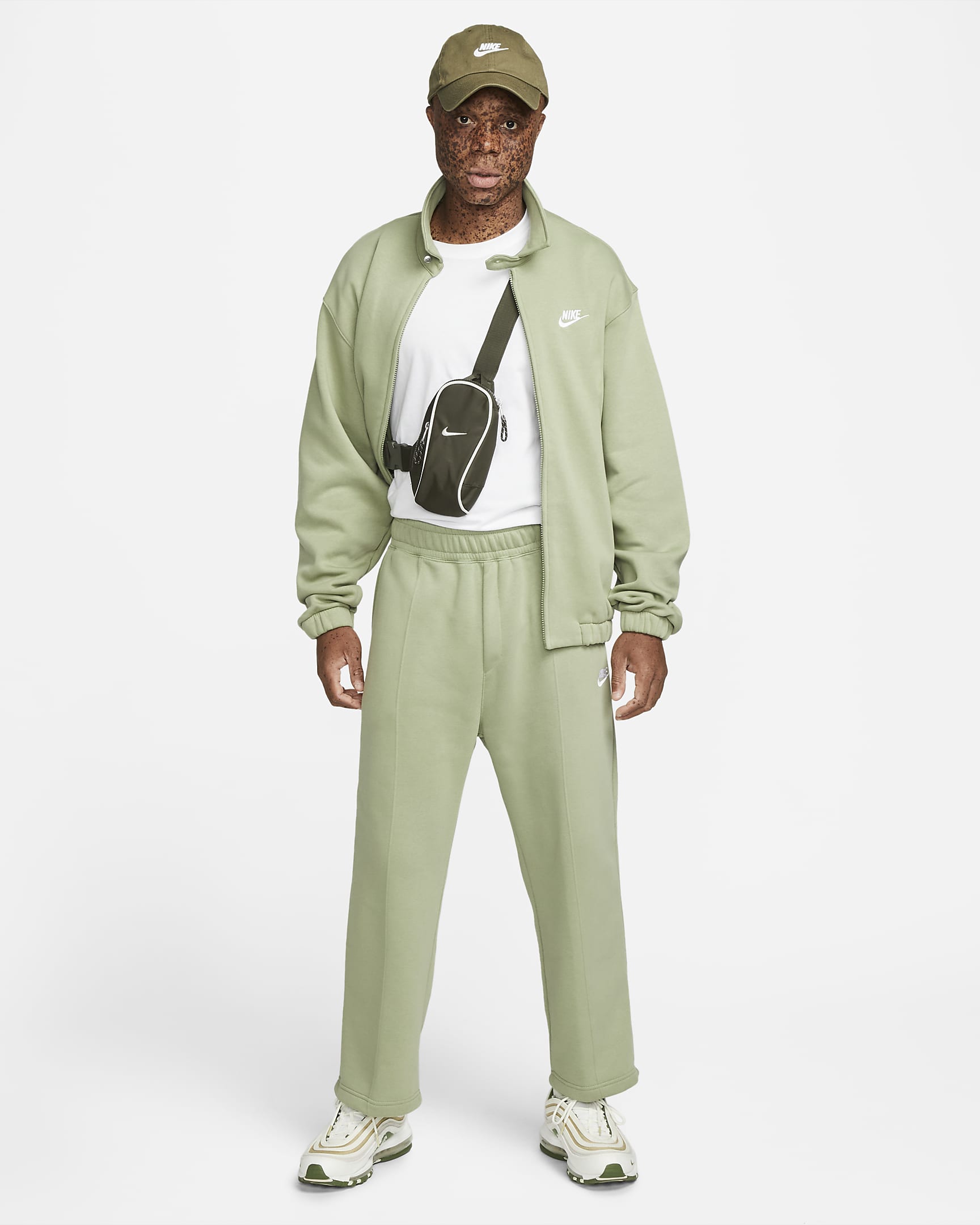 cropped nike fleece