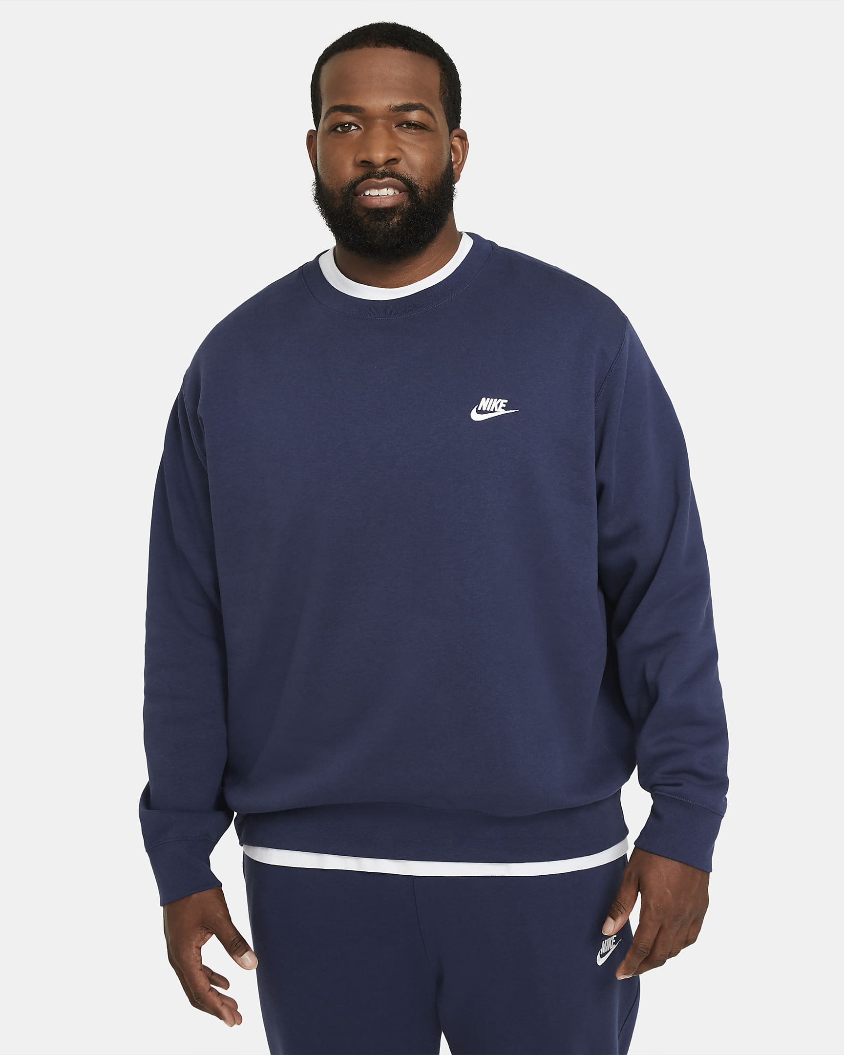 Haut Nike Sportswear Club Fleece pour Homme - Midnight Navy/Blanc