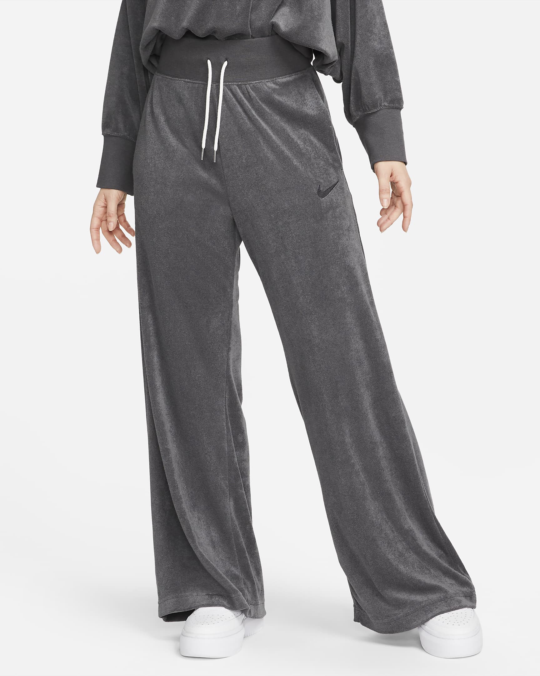 wide leg nike