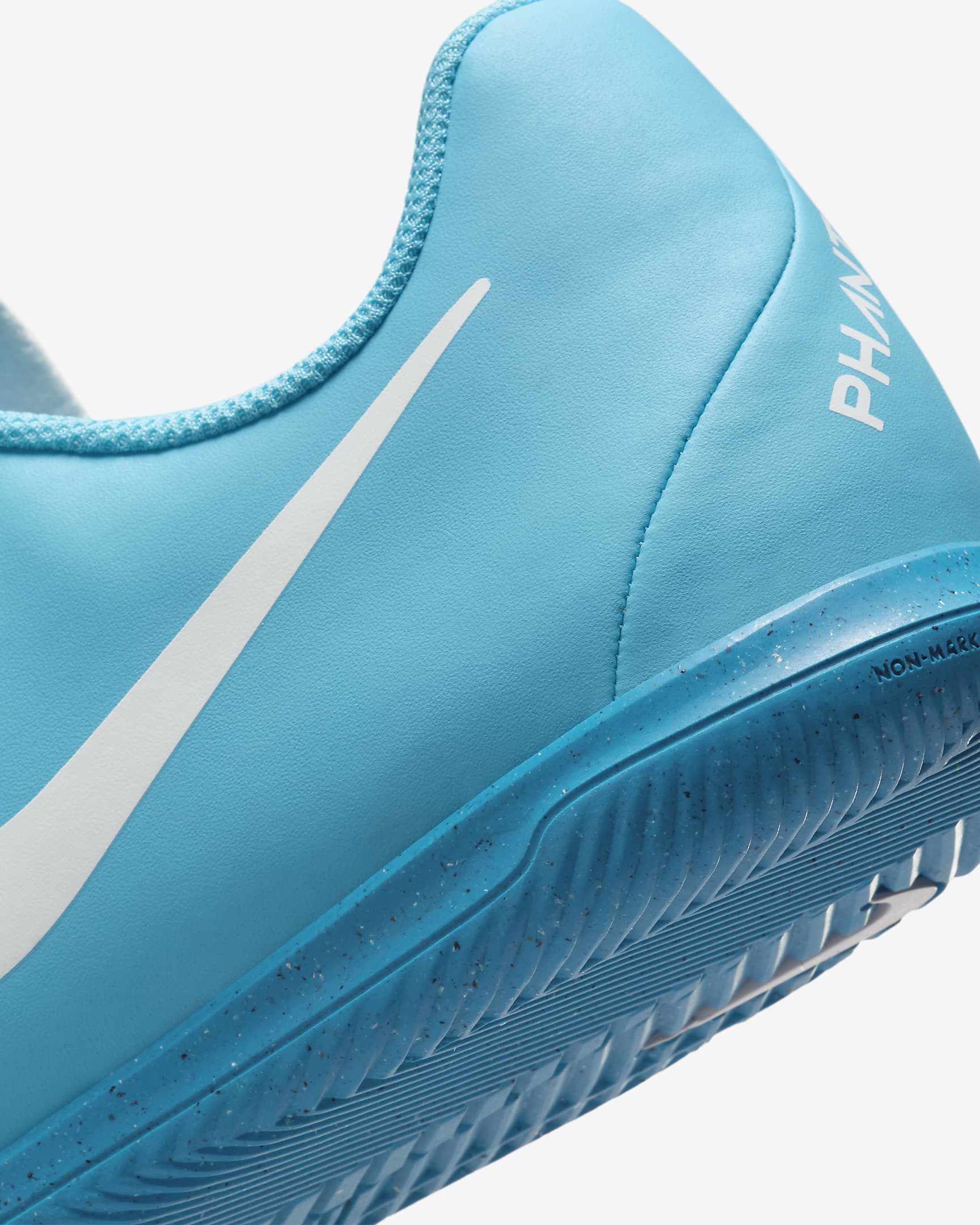 Nike Phantom GX 2 Club IC lav fotballsko - Blue Fury/Hvit