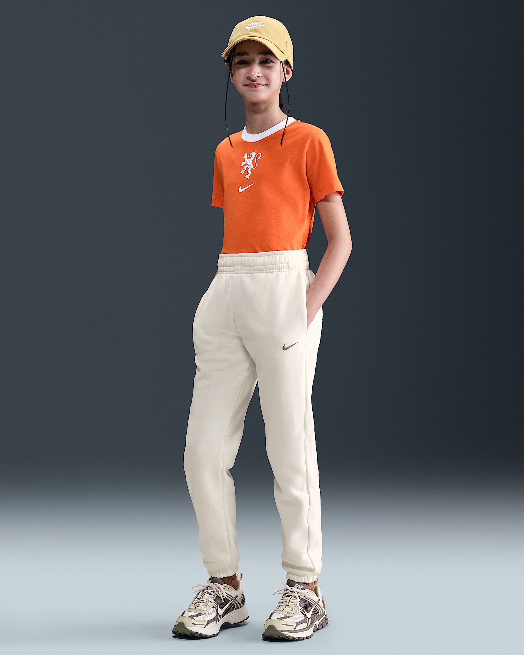 Nike Sportswear Older Kids' (Girls') Oversized Fleece Trousers - Sail/Moon Fossil