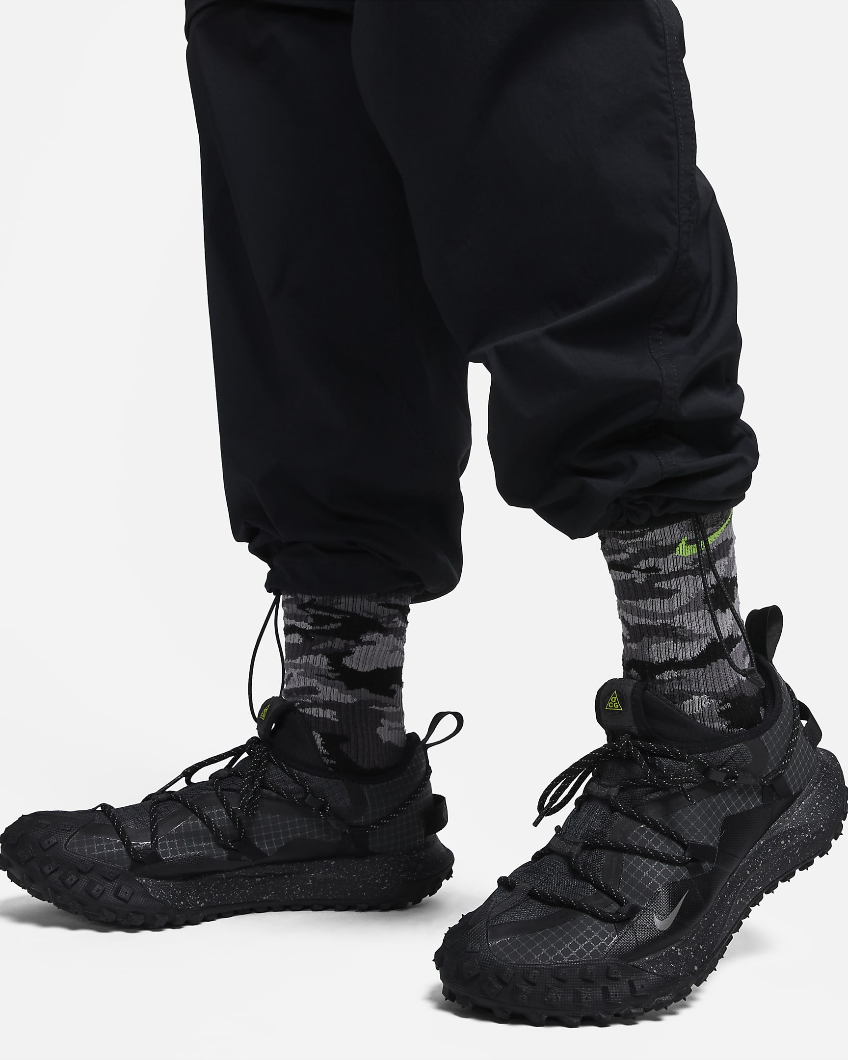 Nike ACG Men's Zip-off Trail Trousers. Nike UK