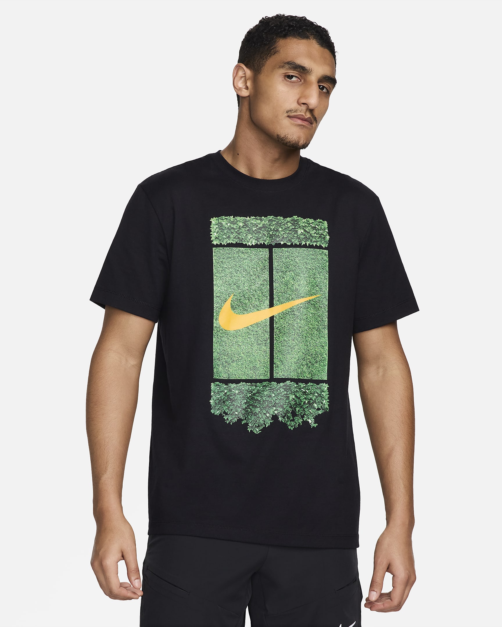 NikeCourt Men's Tennis T-Shirt - Black