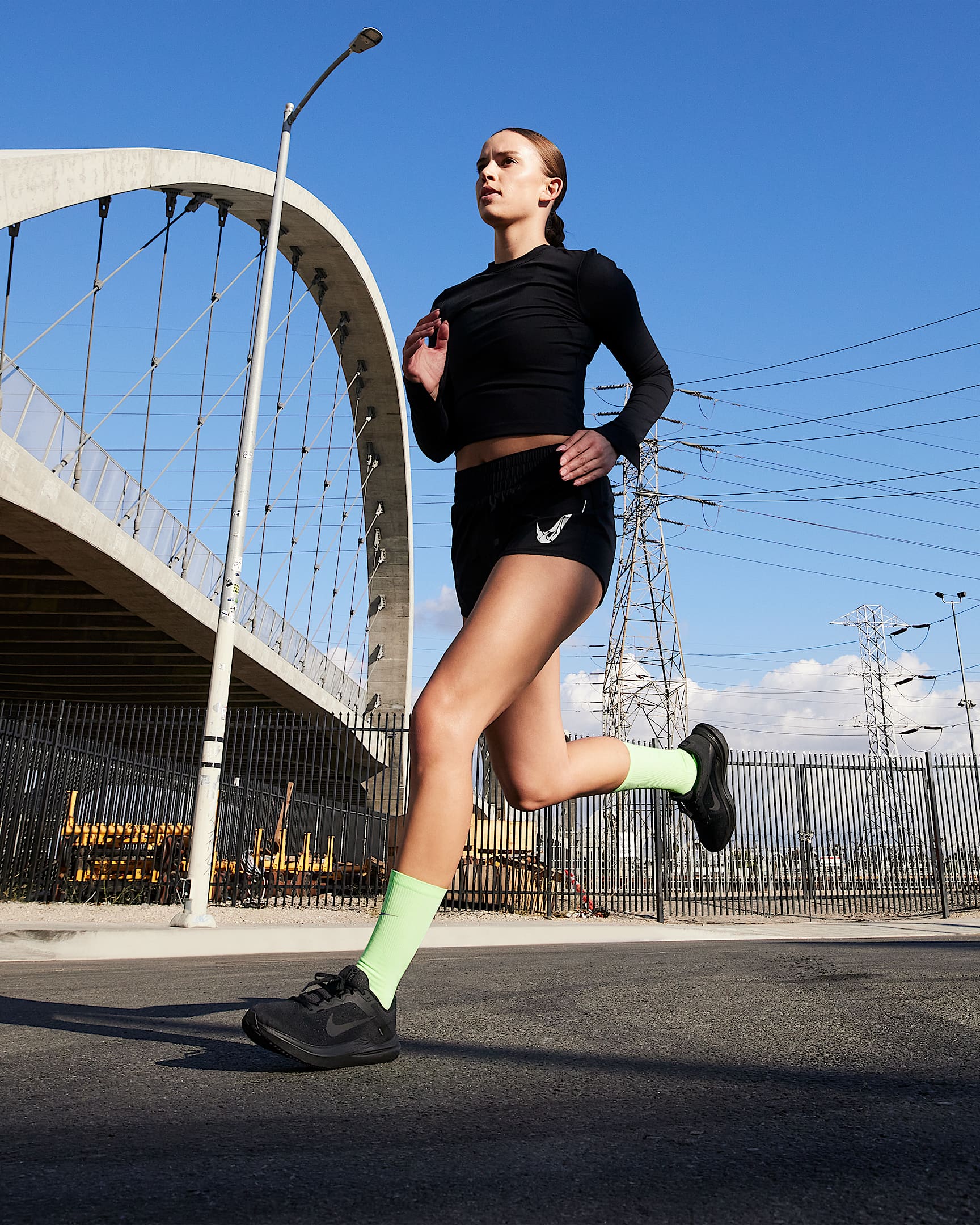 nike viale running shoes