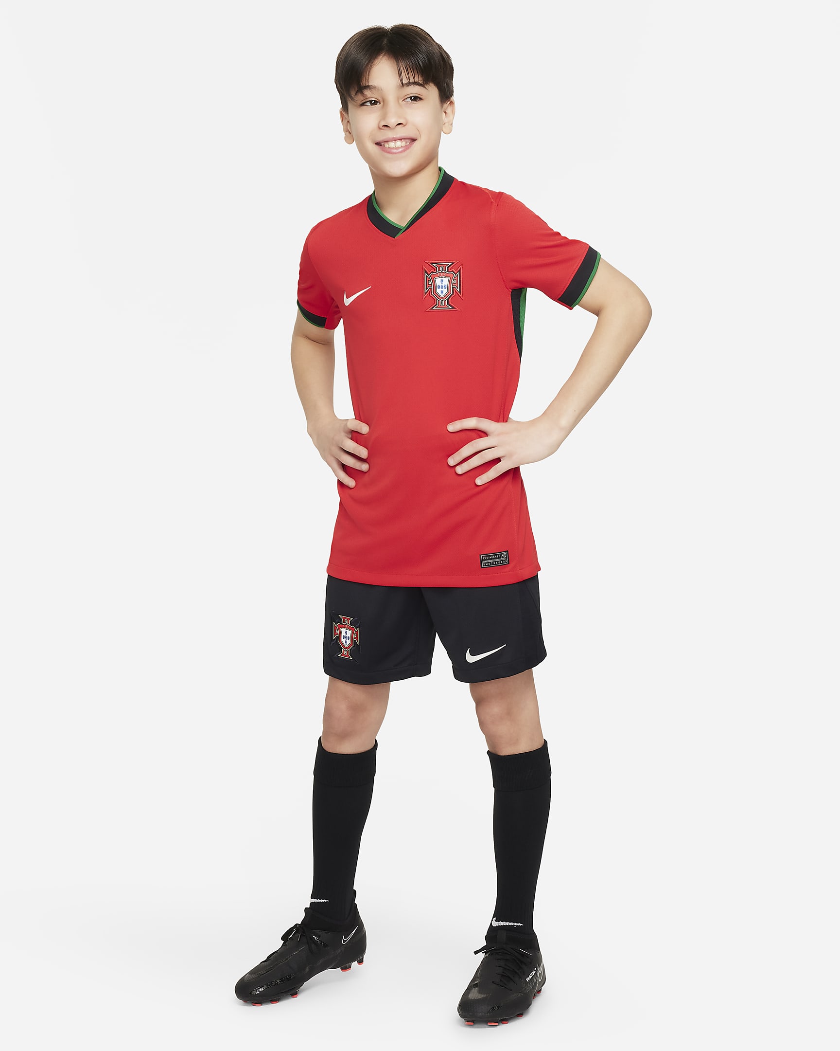 Portugal (Men's Team) 2024/25 Stadium Home Older Kids' Nike Dri-FIT Football Replica Shirt - University Red/Pine Green/Pitch Blue/Sail