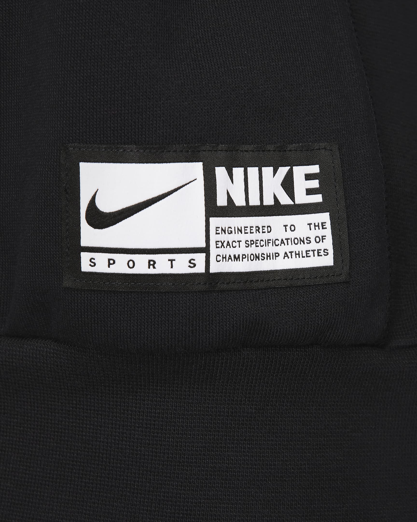 Nike Dri-FIT Standard Issue Men's Basketball Crew. Nike CA