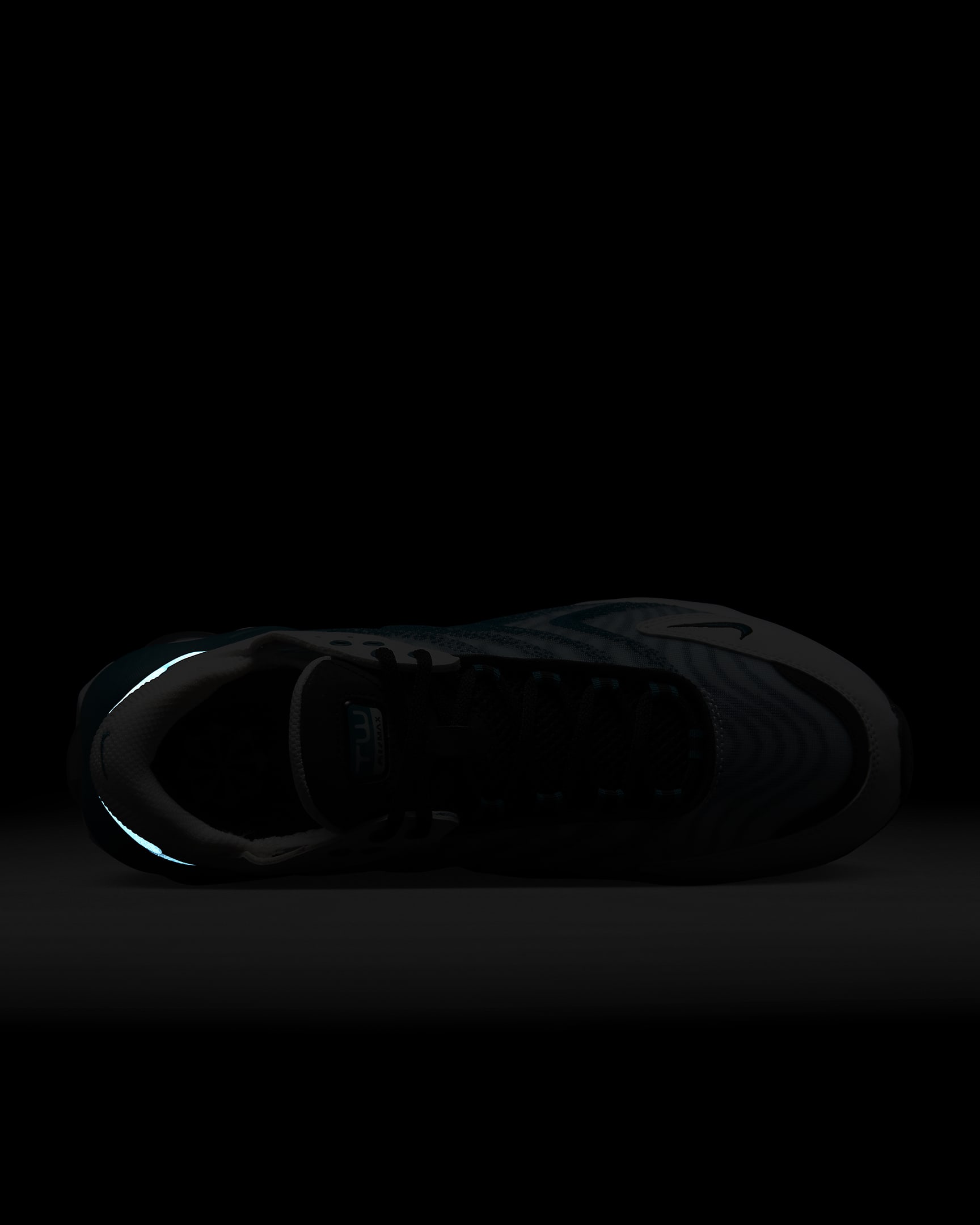 Nike Air Max TW Men's Shoes. Nike ID