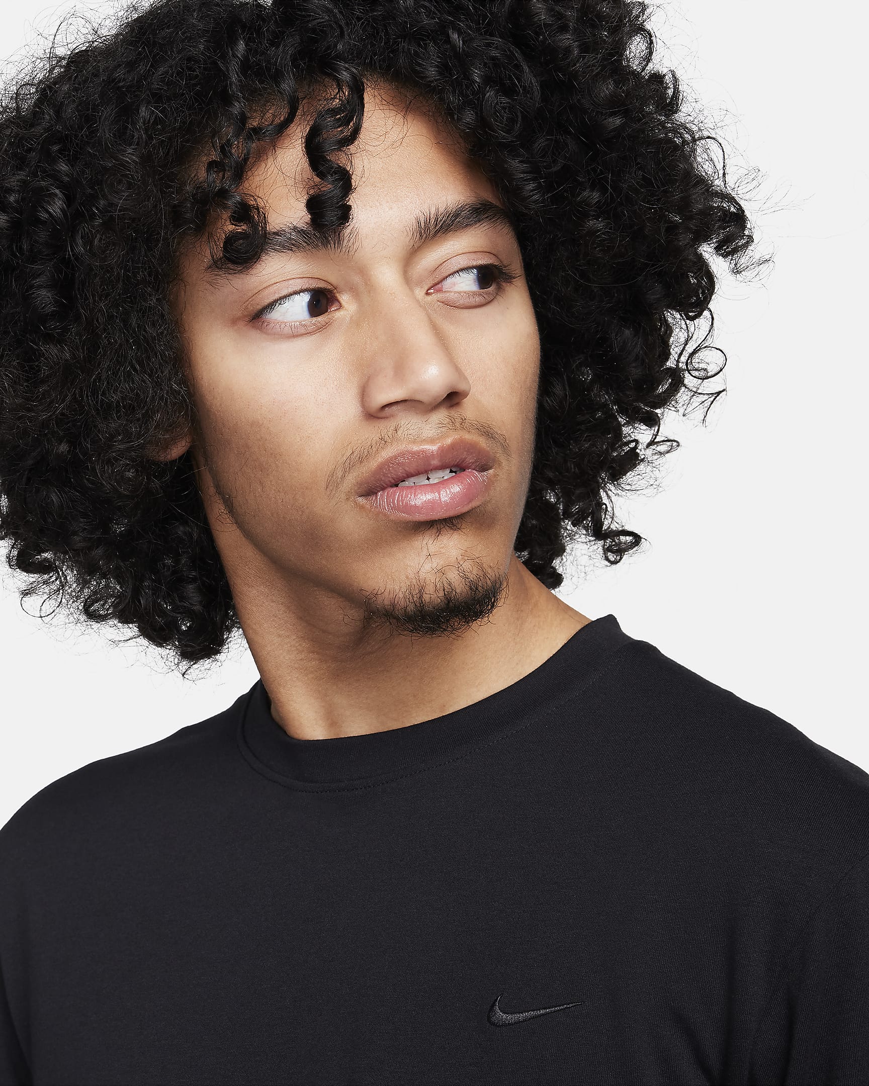 Nike Primary Men's DriFIT LongSleeve Versatile Top. Nike UK