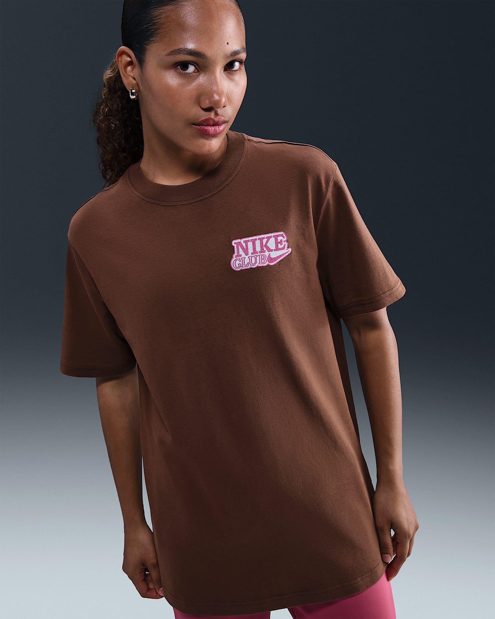Nike Sportswear lockeres Oversize-T-Shirt - Fauna Brown