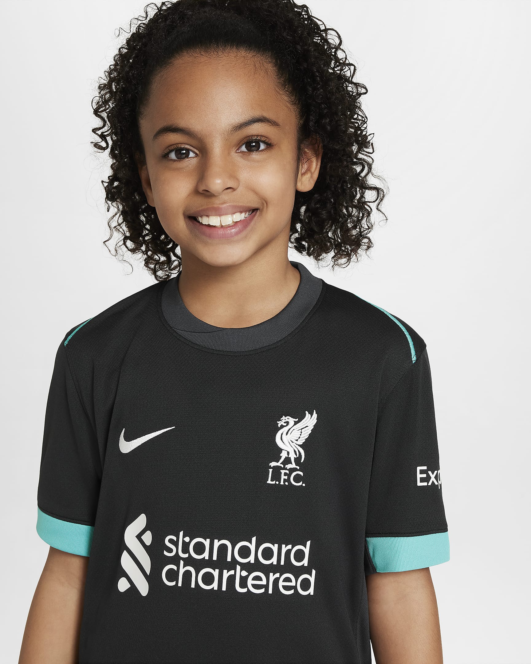 Liverpool FC 2024/25 Stadium idegenbeli Nike Dri-FIT replika futballmez nagyobb gyerekeknek - Fekete/Anthracite/Washed Teal/Sail