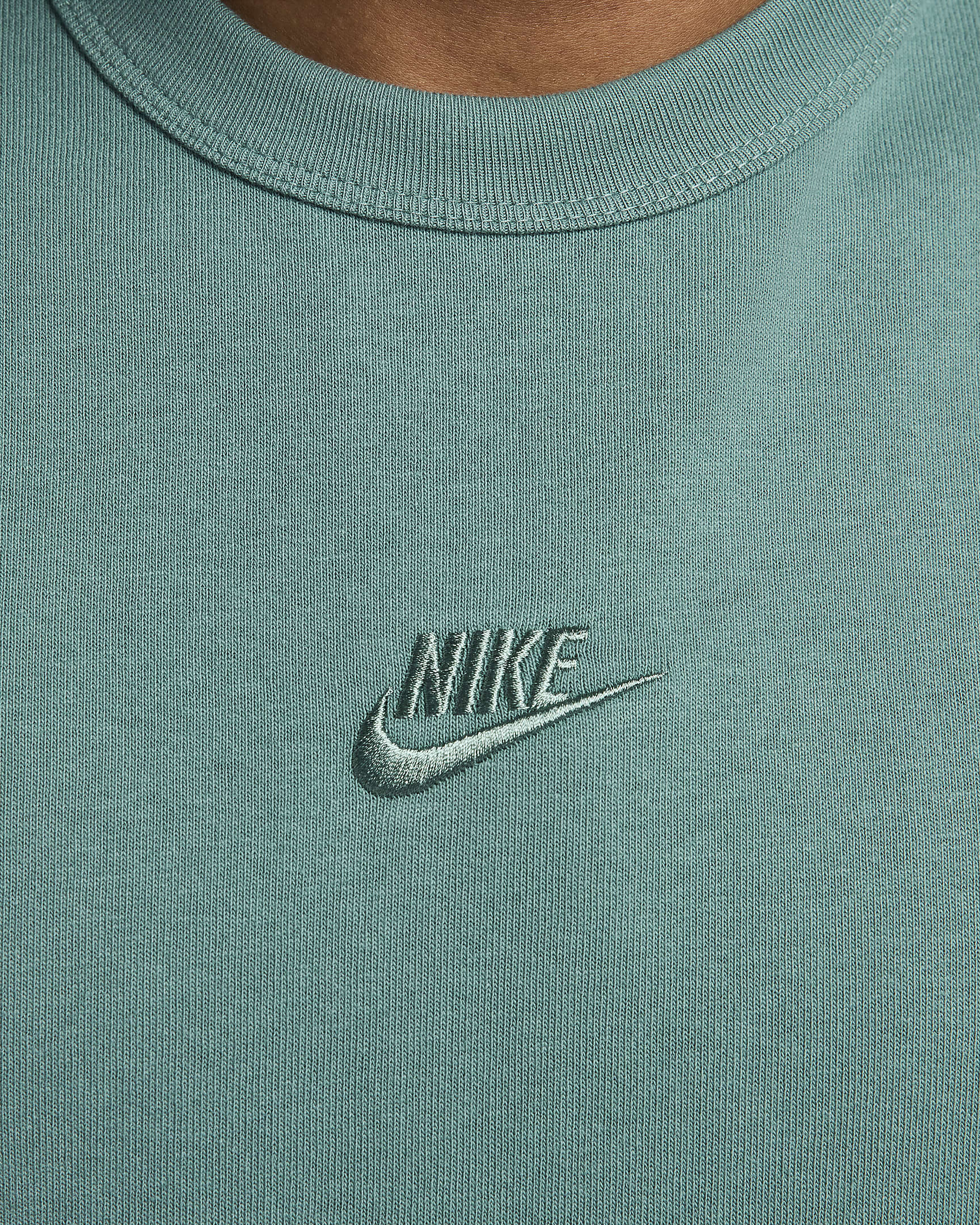 Playera para hombre Nike Sportswear Premium Essentials - De costa a costa