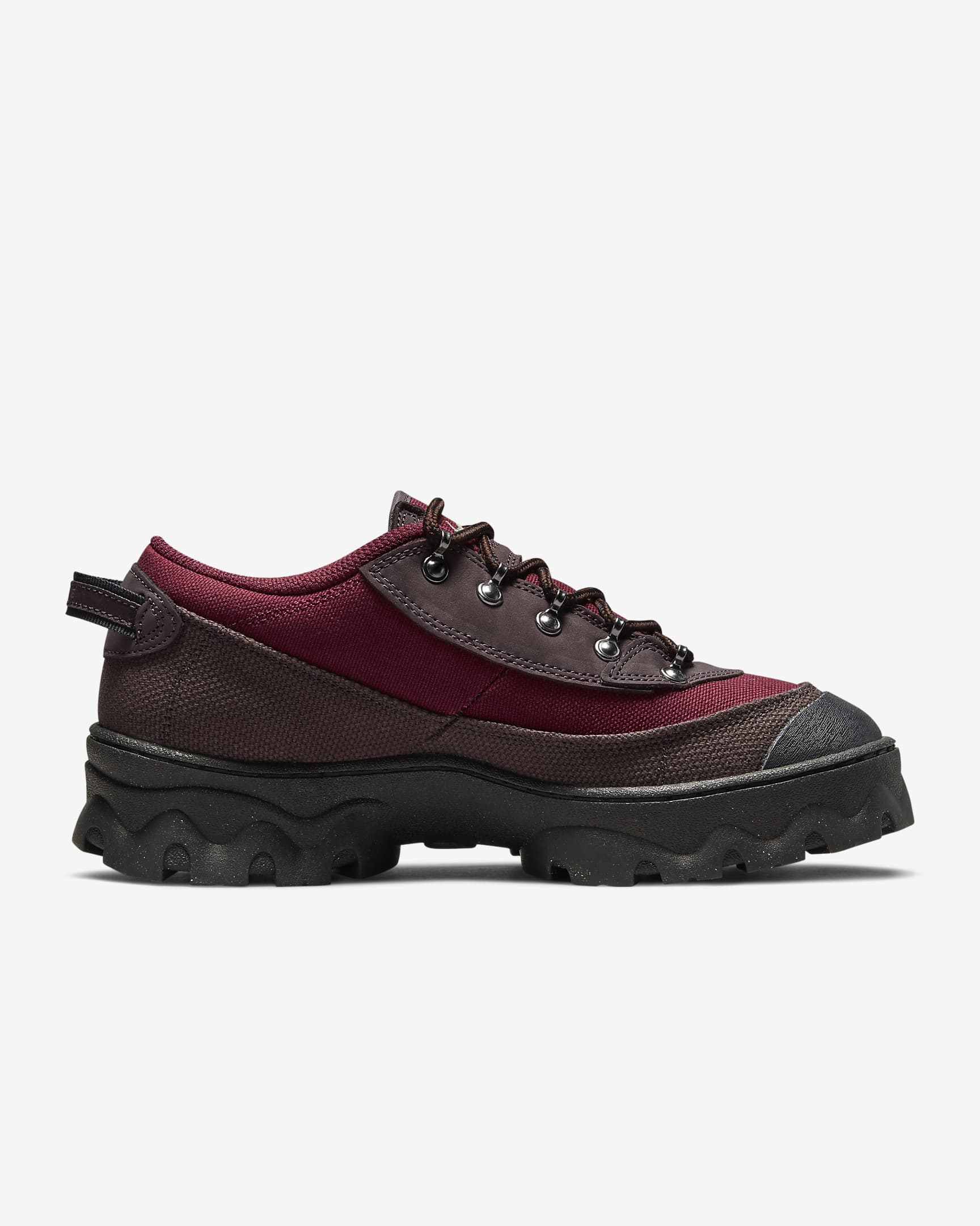 Nike Lahar Low Women's Shoe - Madeira/Dark Beetroot/Black/Smoke