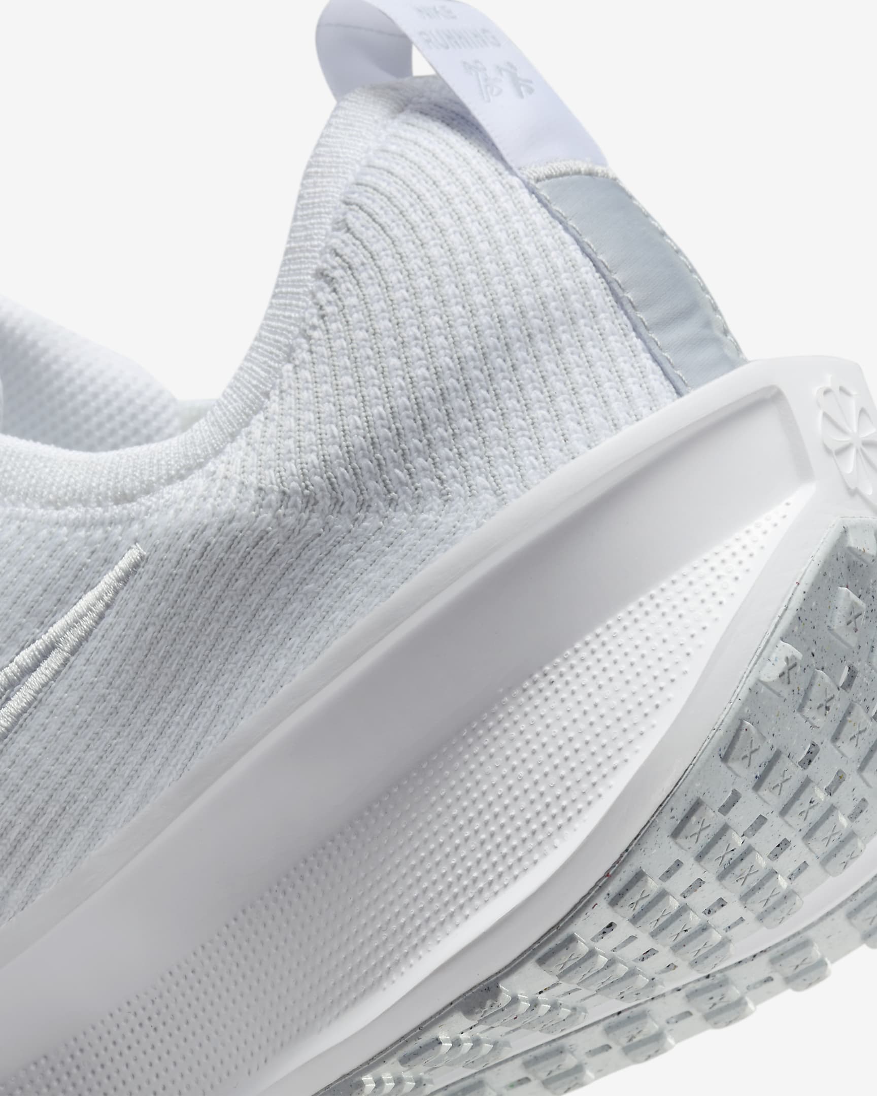 Nike Interact Run 男款路跑鞋 - 白色/Wolf Grey/Pure Platinum