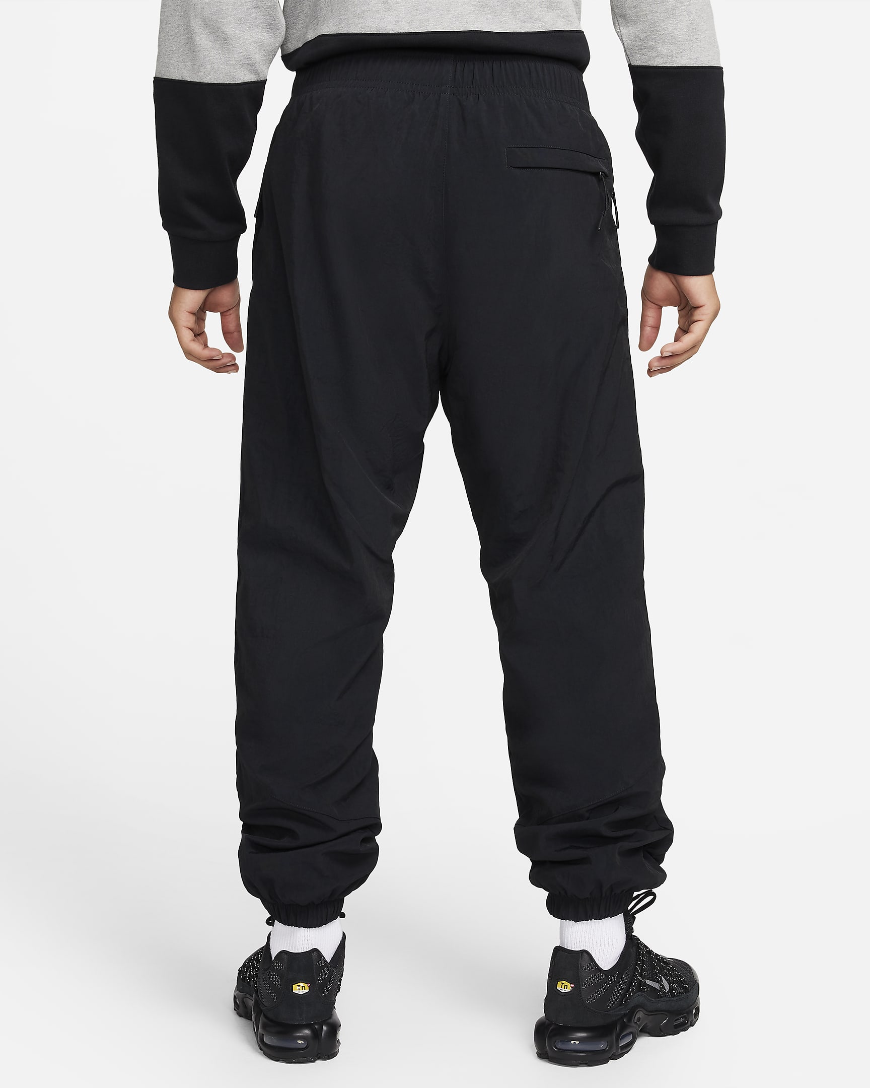 Nike Windrunner Men's Winterized Woven Trousers. Nike NO