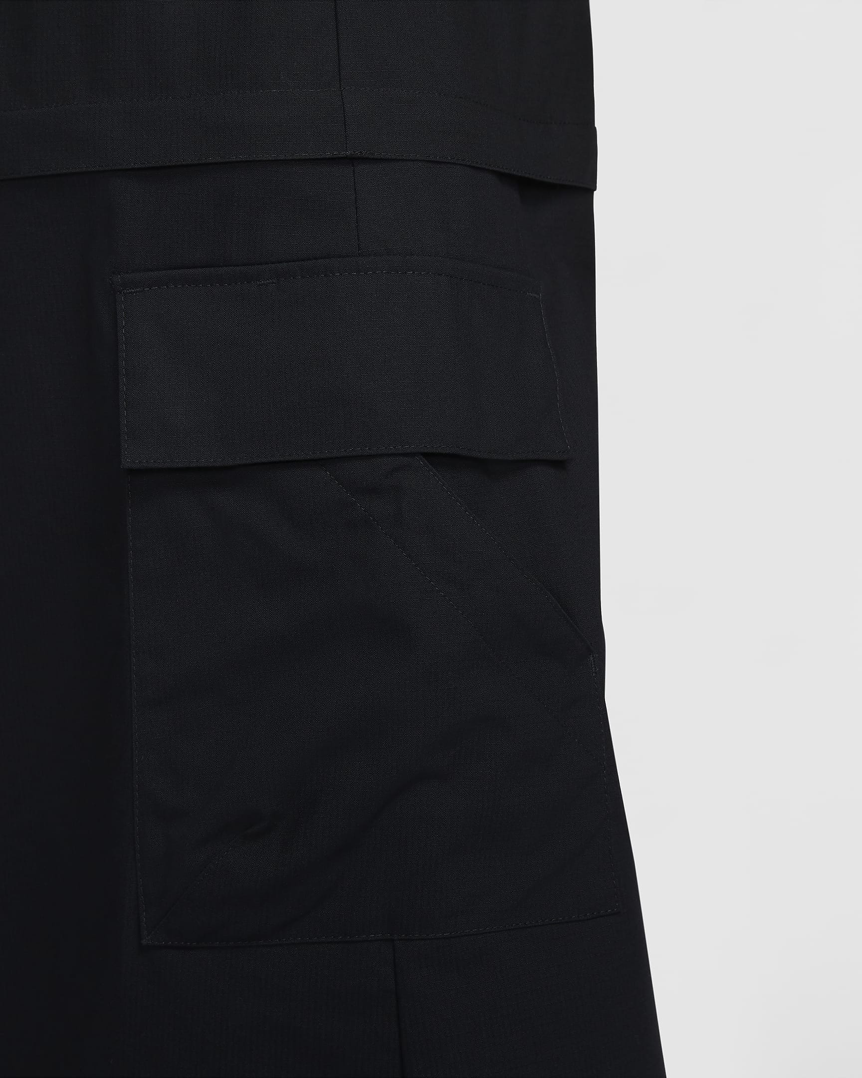 Nike Sportswear Essential Women's Mid-Rise Woven Cargo Midi Skirt - Black/White