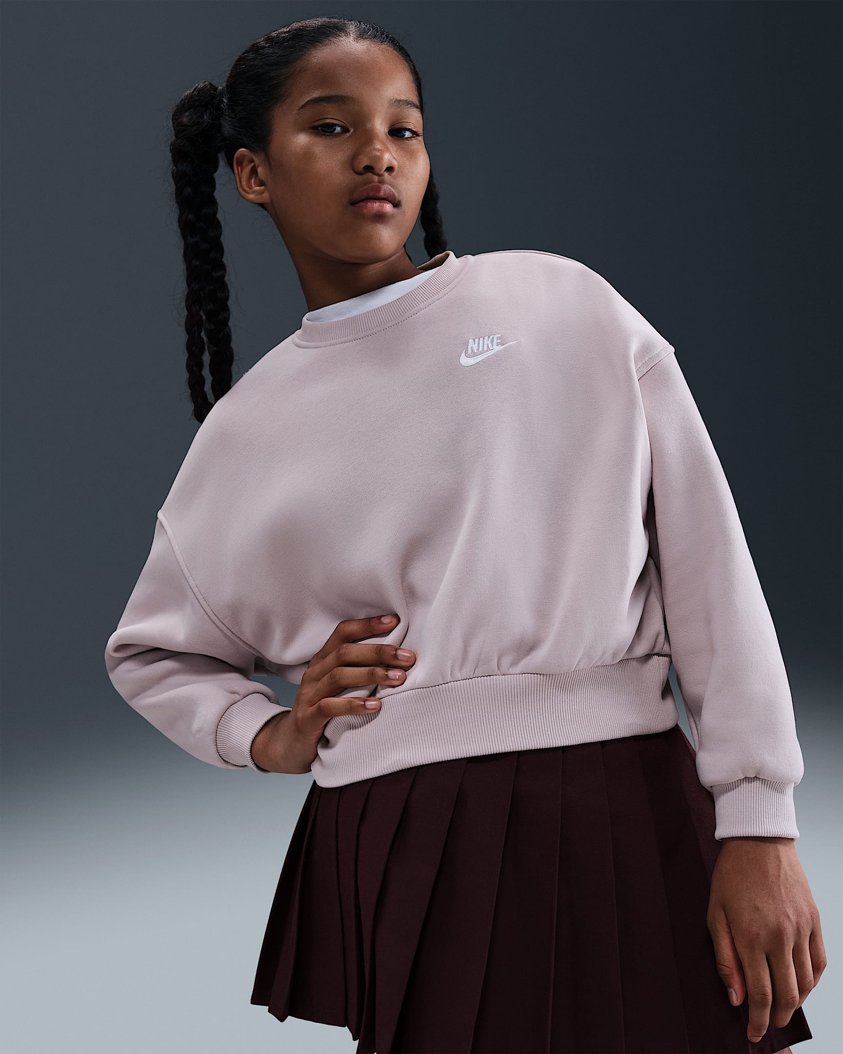 Nike Sportswear Club Fleece Girls' Boxy Crew-Neck Sweatshirt - Platinum Violet/Platinum Violet/White