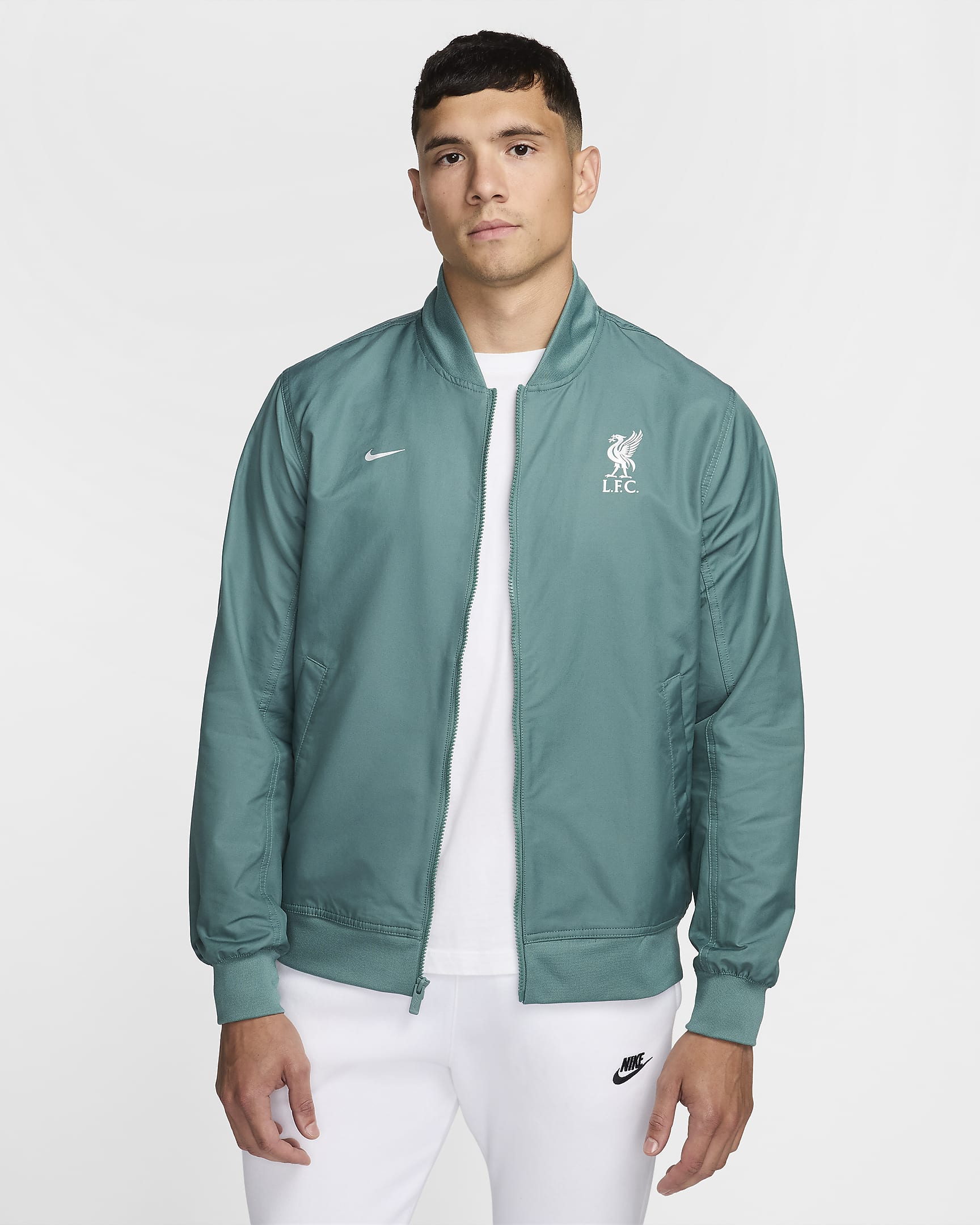 Liverpool FC Sport Essentials Nike Dokuma Astarsız Erkek Futbol Bomber Ceketi - Bicoastal/Metallic Silver