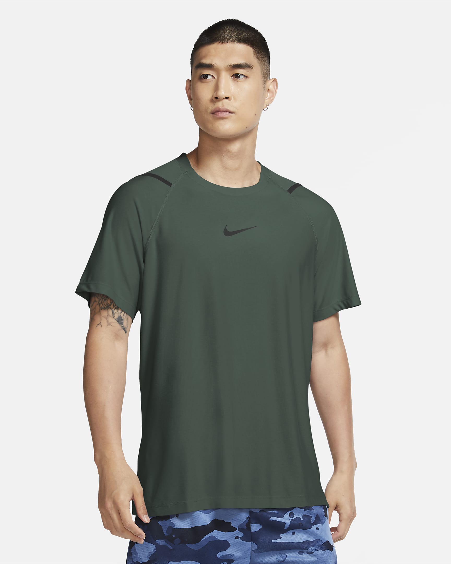 Nike Pro Men's Short-Sleeve Top - Galactic Jade/Heather/Black