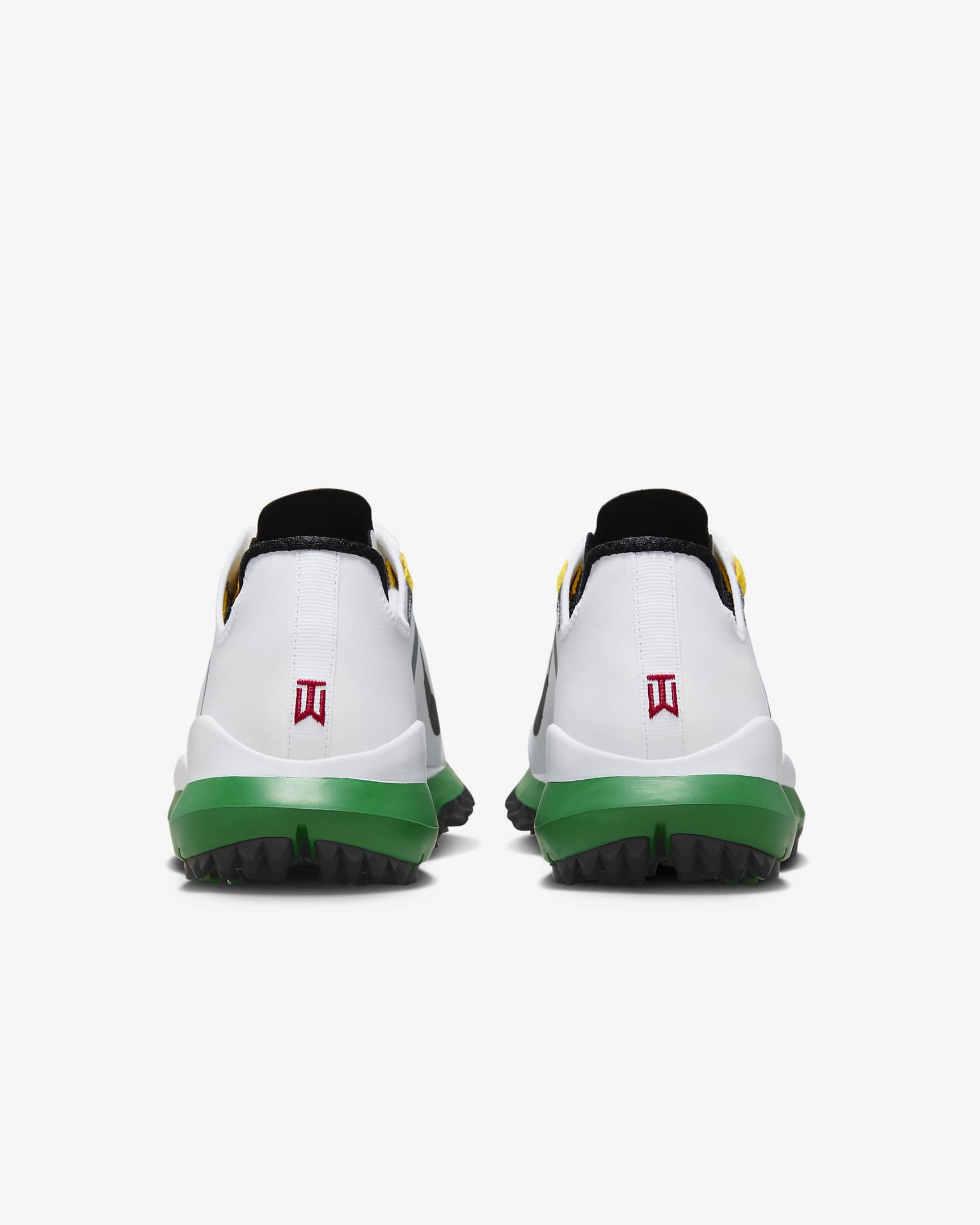 tiger woods golf shoes