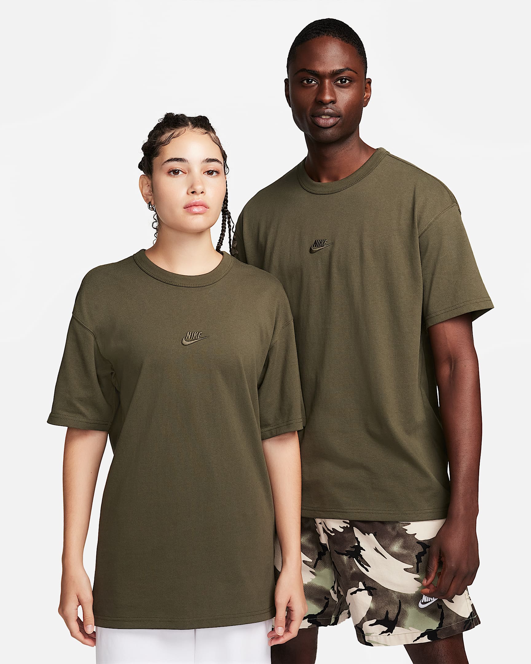 Nike Sportswear Premium Essentials Men's T-Shirt - Cargo Khaki