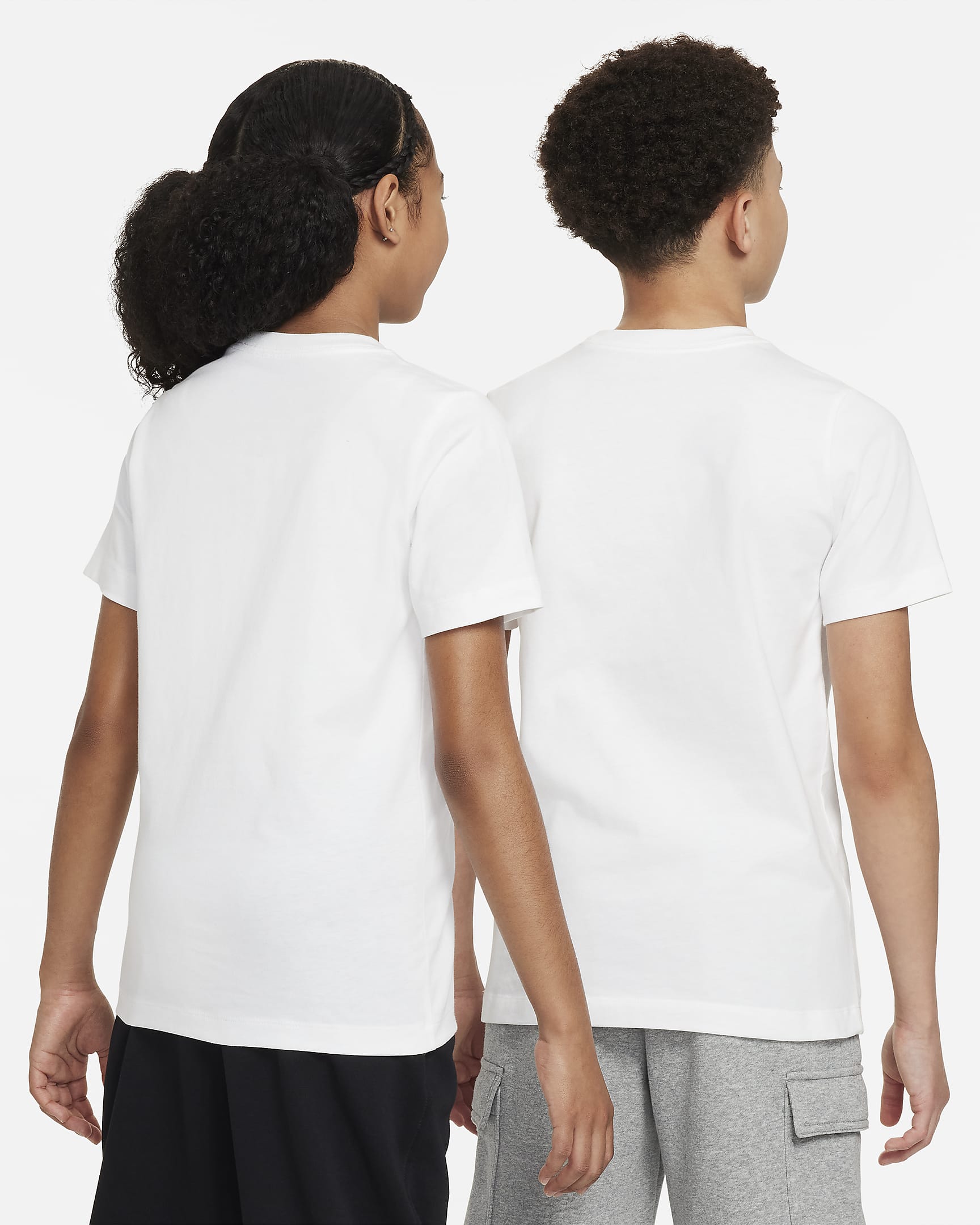 Liverpool F.C. Older Kids' Nike Football T-Shirt - White