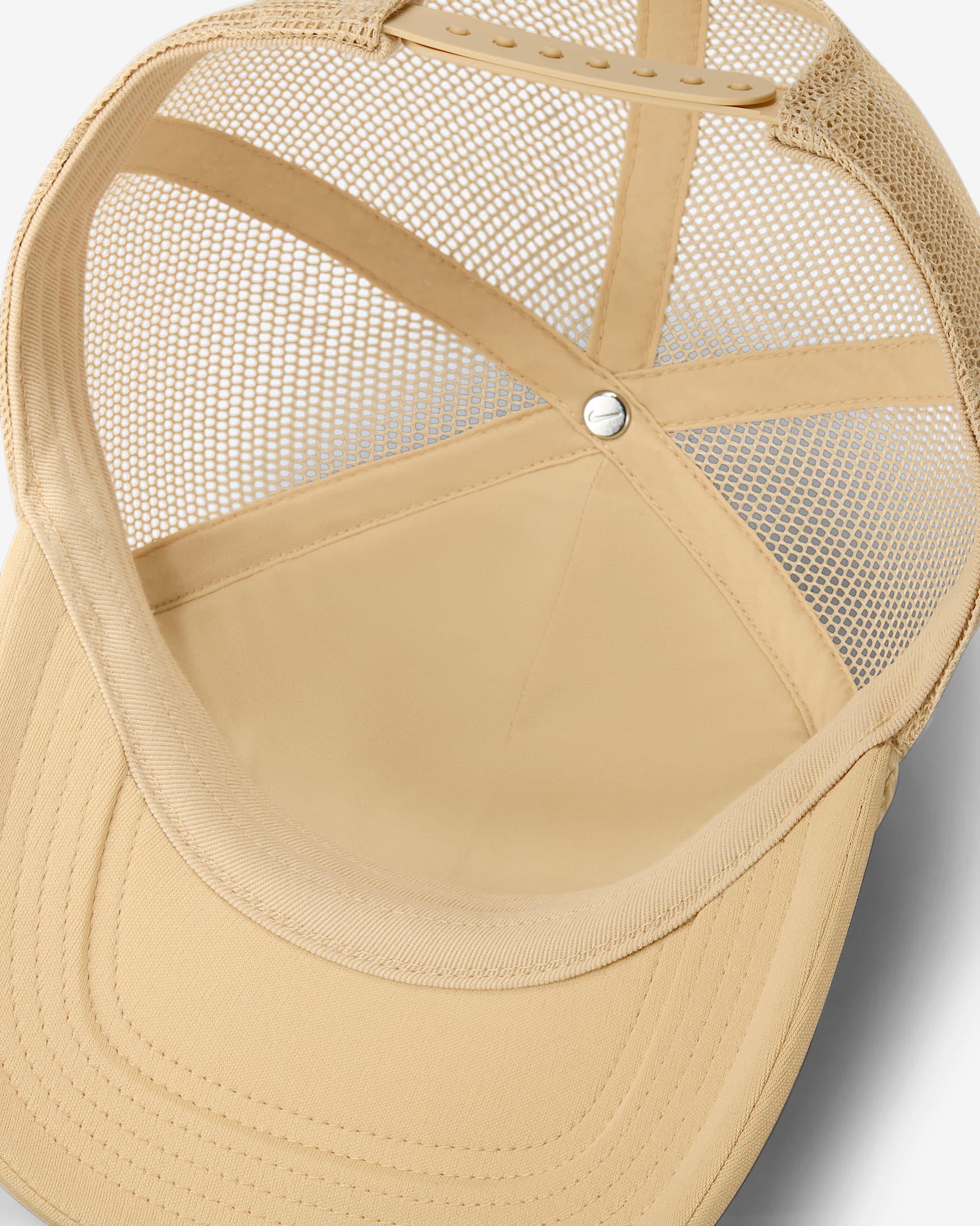 Nike Dri-FIT Rise Structured Trucker Cap. Nike PH