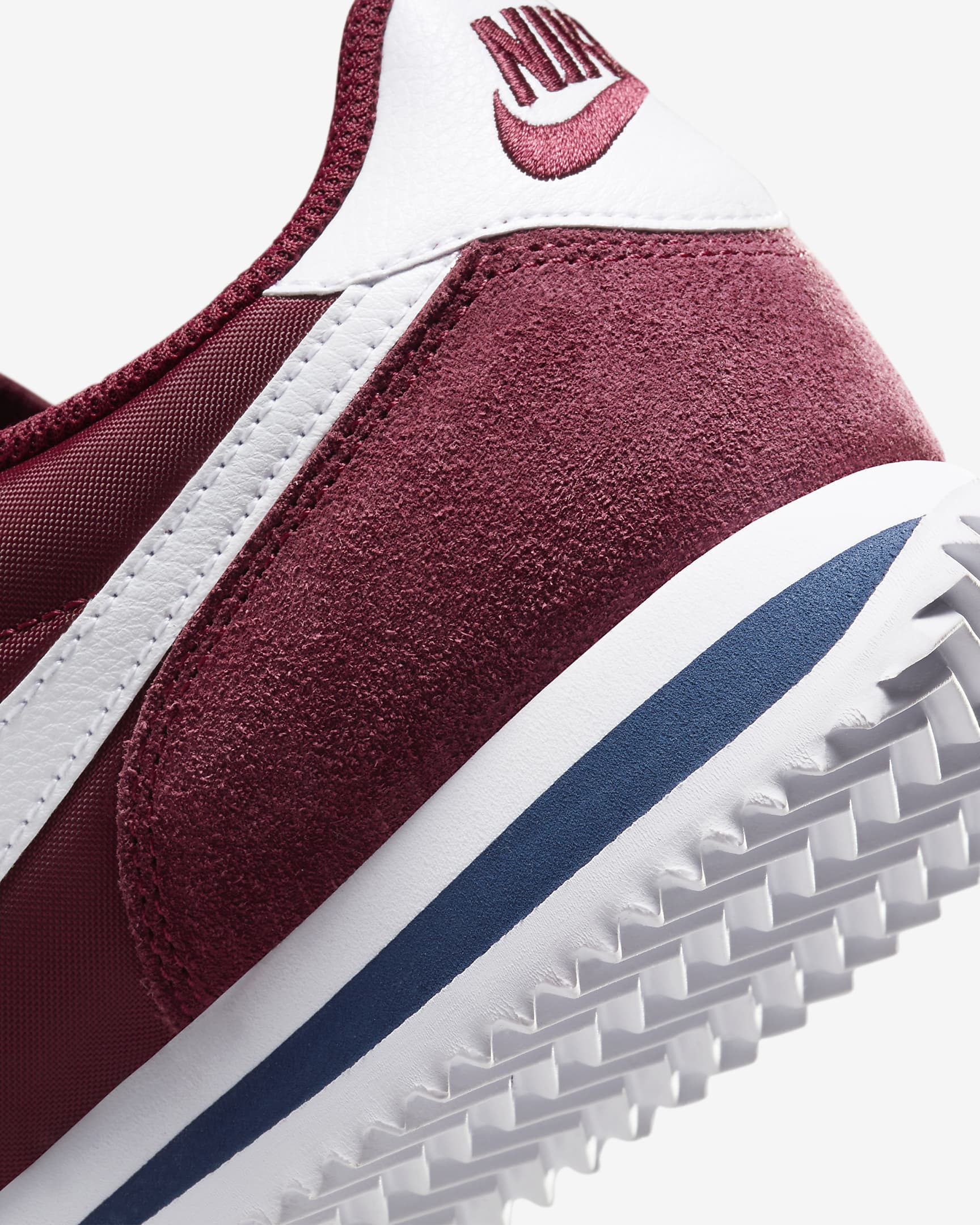 nike cortez basic txt vday