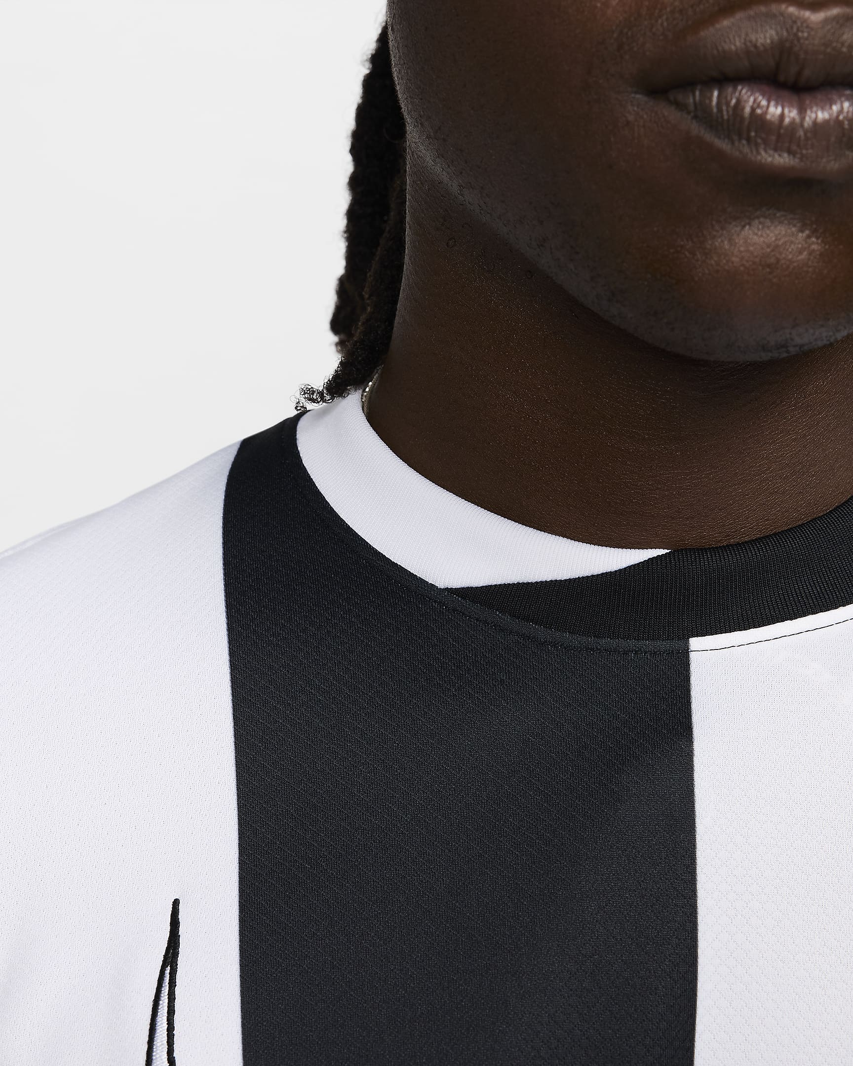 S.C. Corinthians 2024/25 Stadyum Üçüncü Nike Dri-FIT Erkek Futbol Taraftar Forması - Beyaz/Siyah