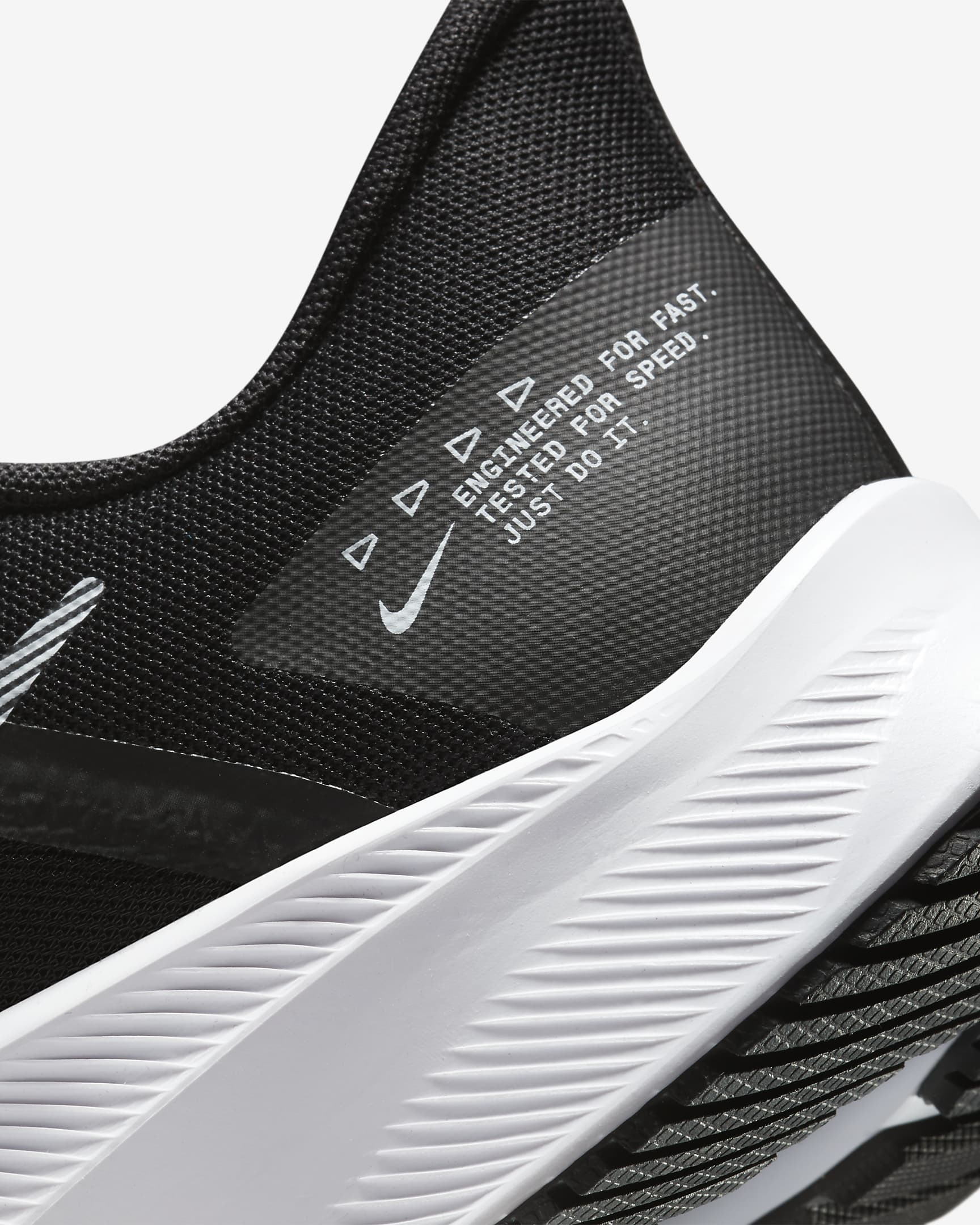 Nike Quest 4 Men's Road Running Shoes. Nike CZ