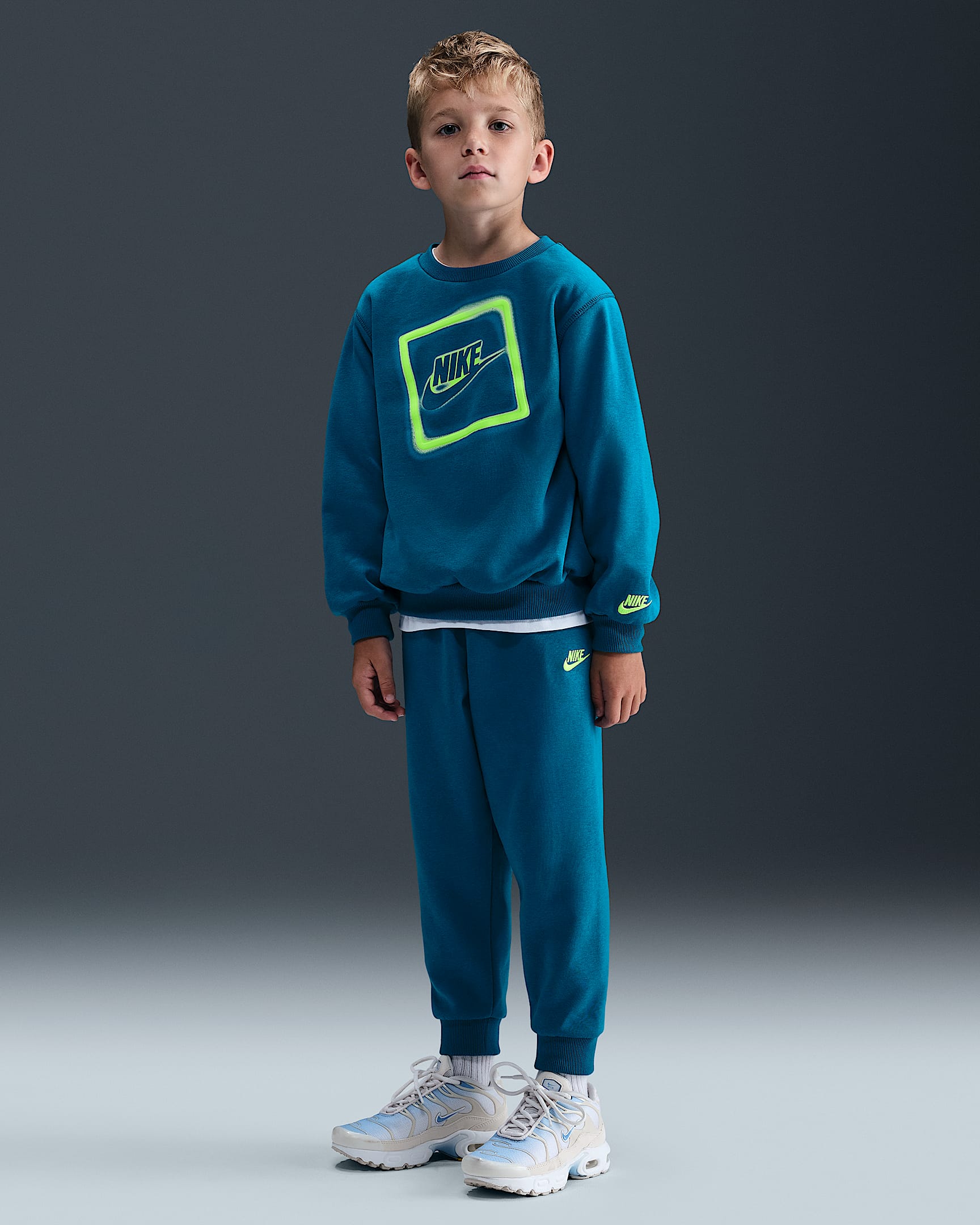Nike Glow With Me Little Kids' Lightweight Fleece 2-Piece Crew Set - Green Abyss