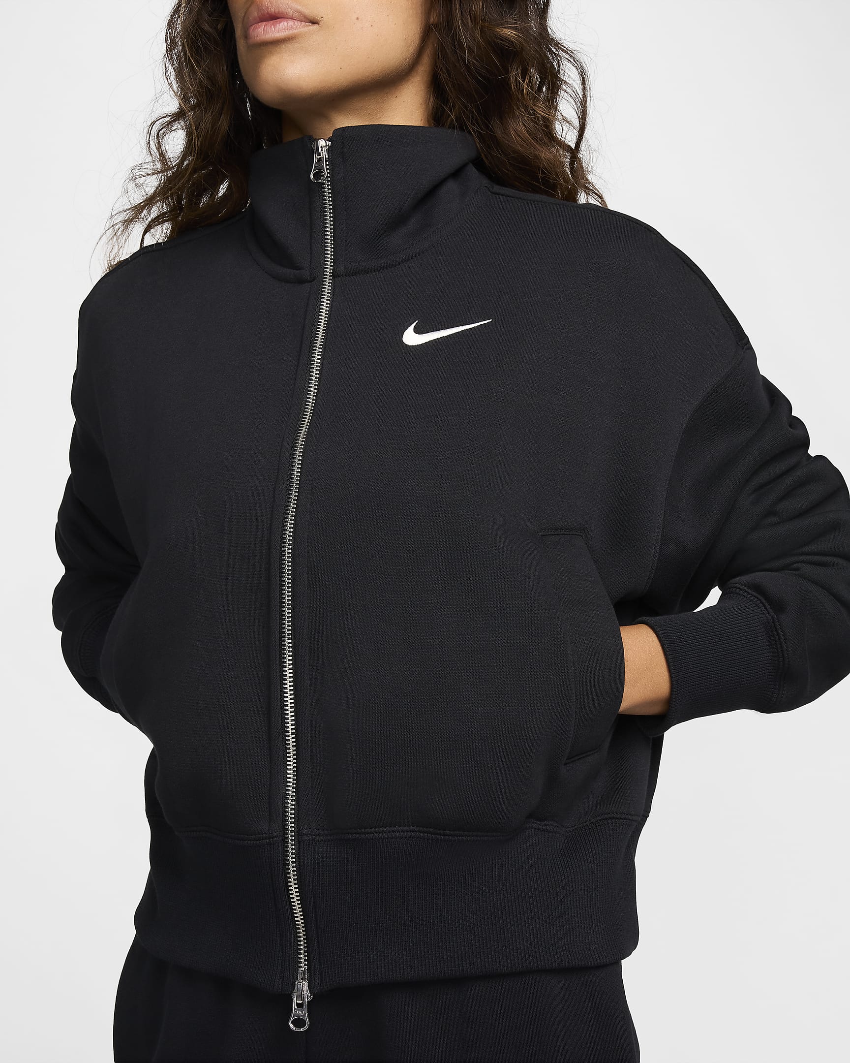 Nike Sportswear Phoenix Fleece ekstra stor treningsjakke til dame - Svart/Sail