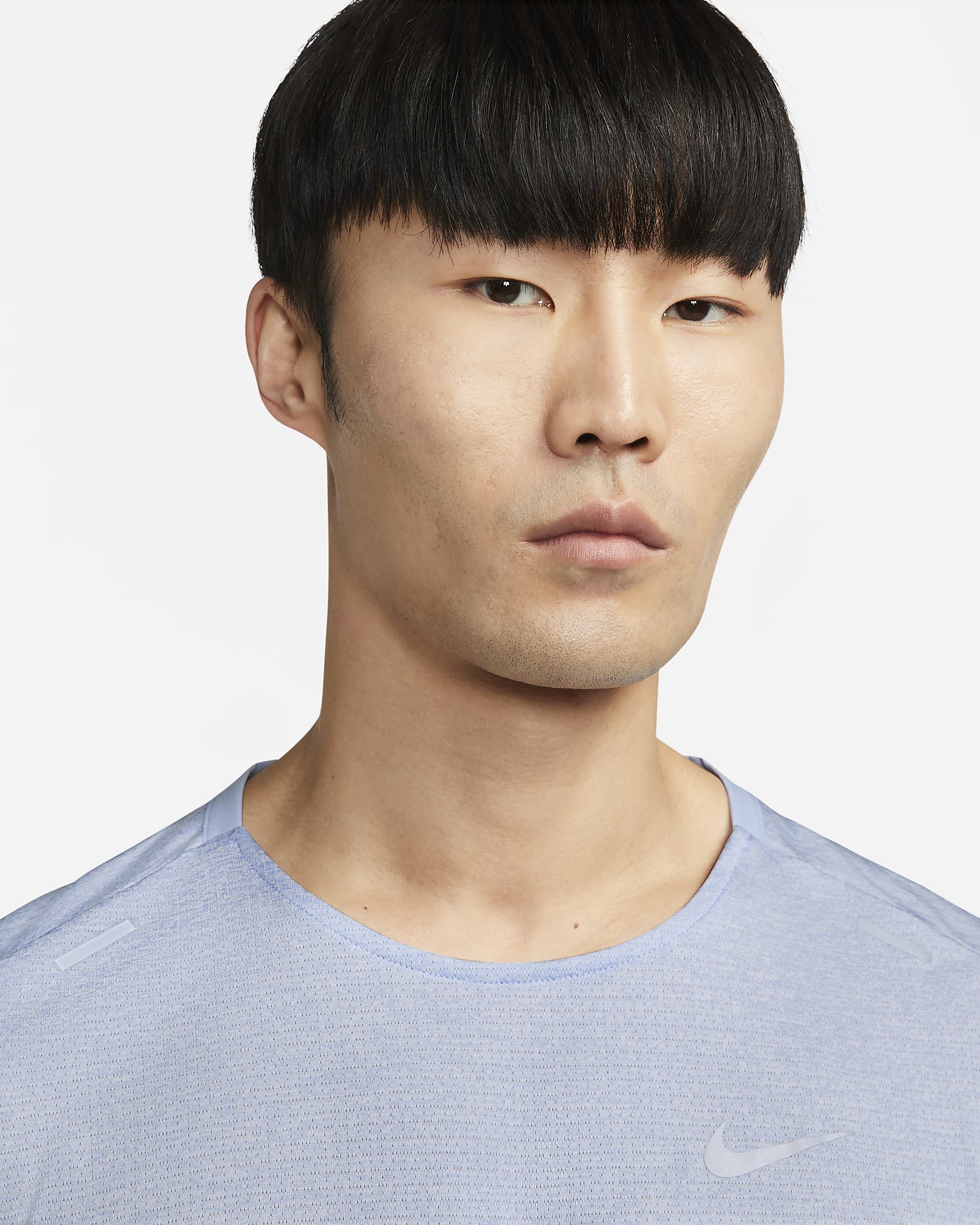 nike rise 365 running top