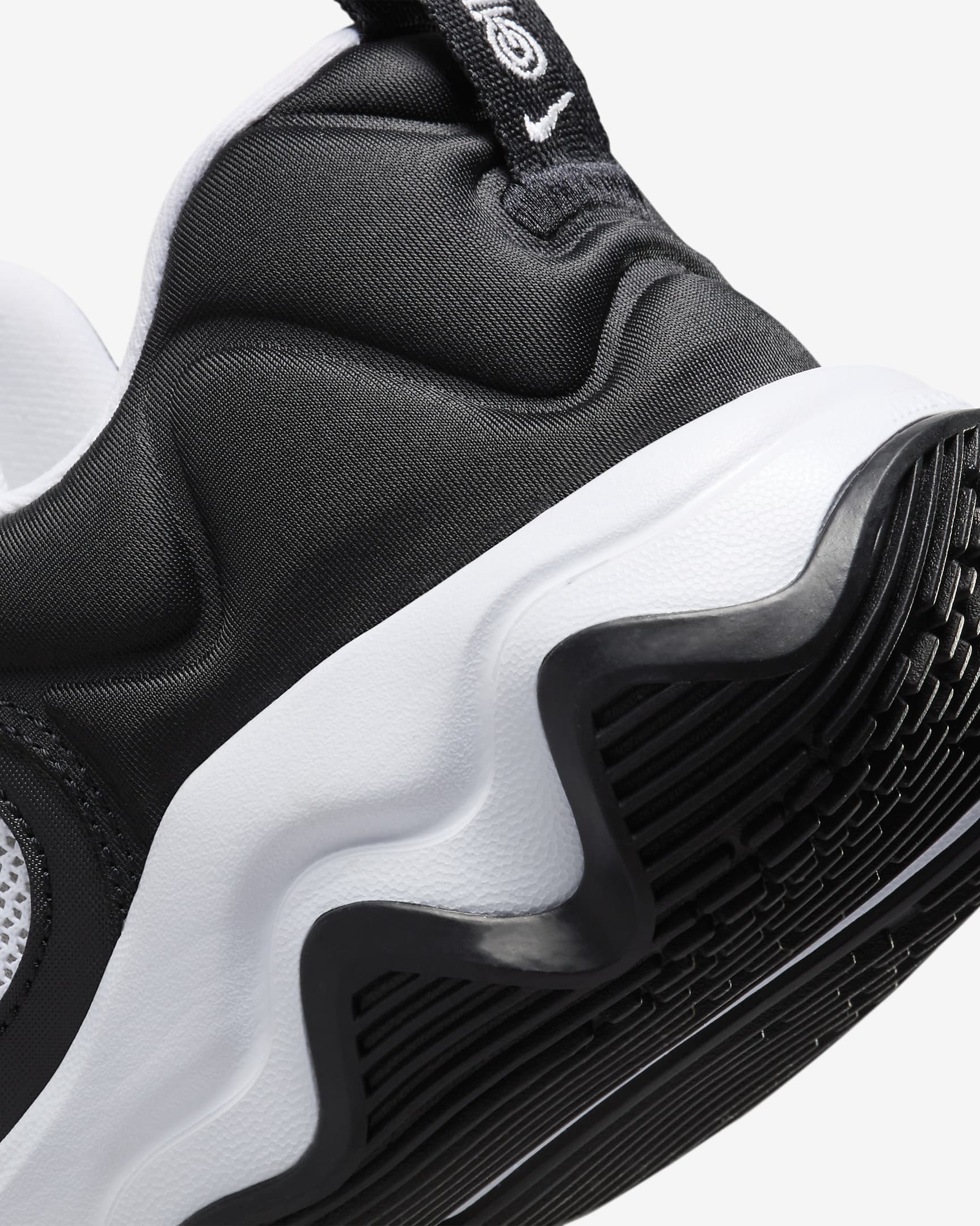 Giannis Immortality 3 'Bedtime Snack' Basketball Shoes. Nike BG