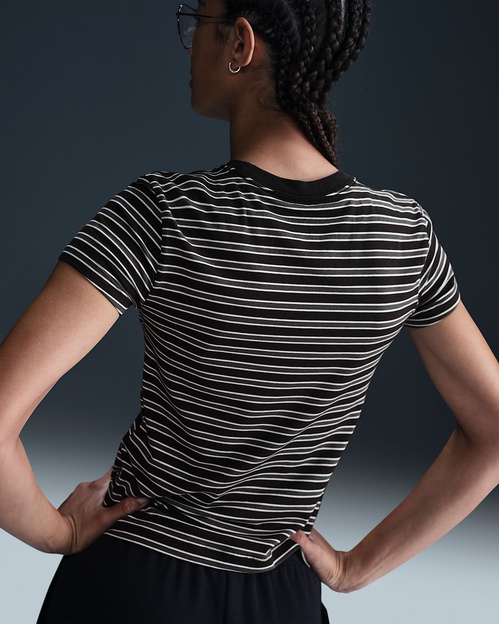 striped nike shirt women's