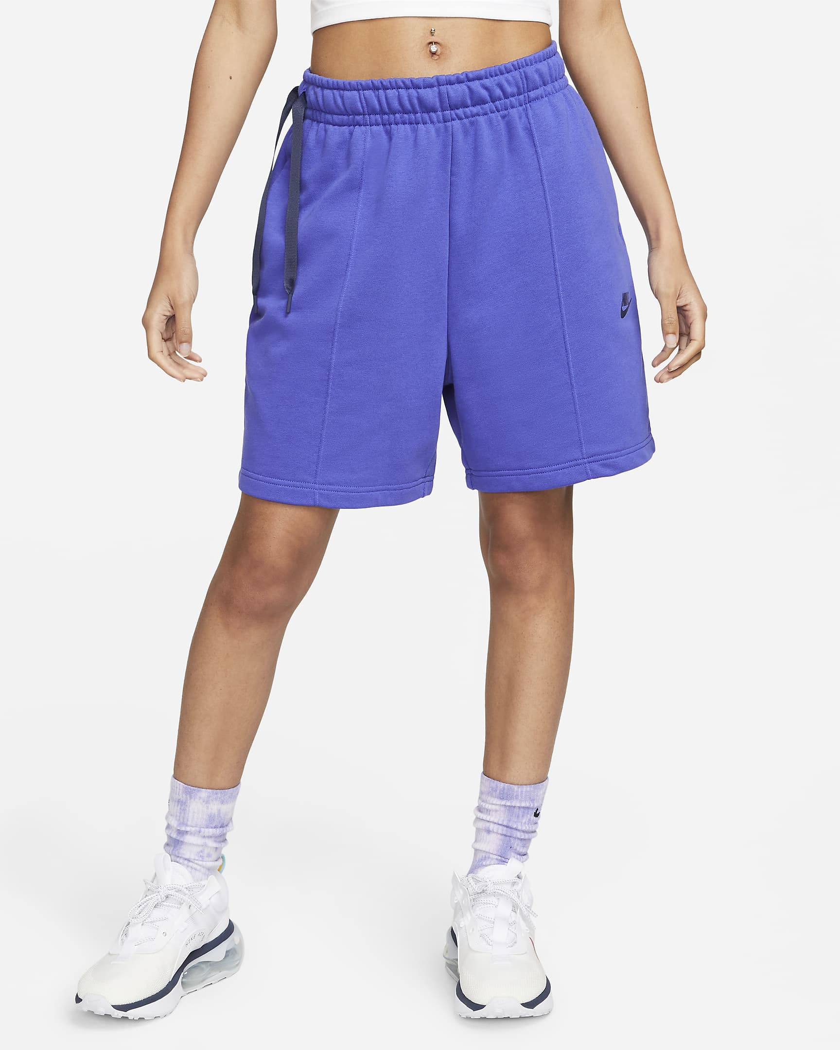 Nike Sportswear Women's HighRise Fleece Dance Shorts. Nike NL