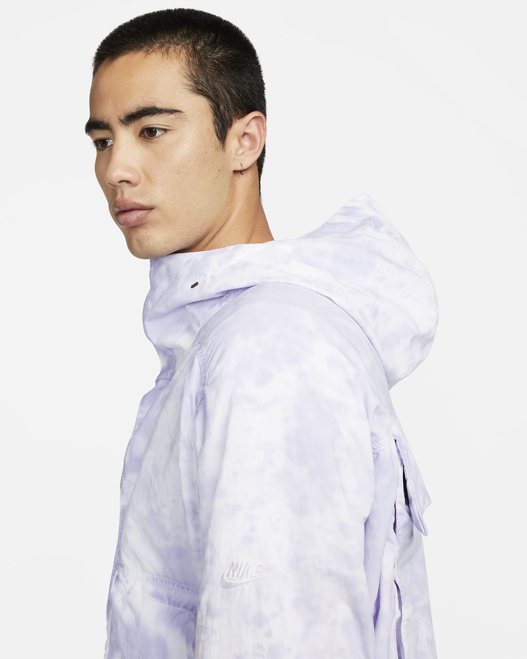 nike sportswear hooded woven jacket