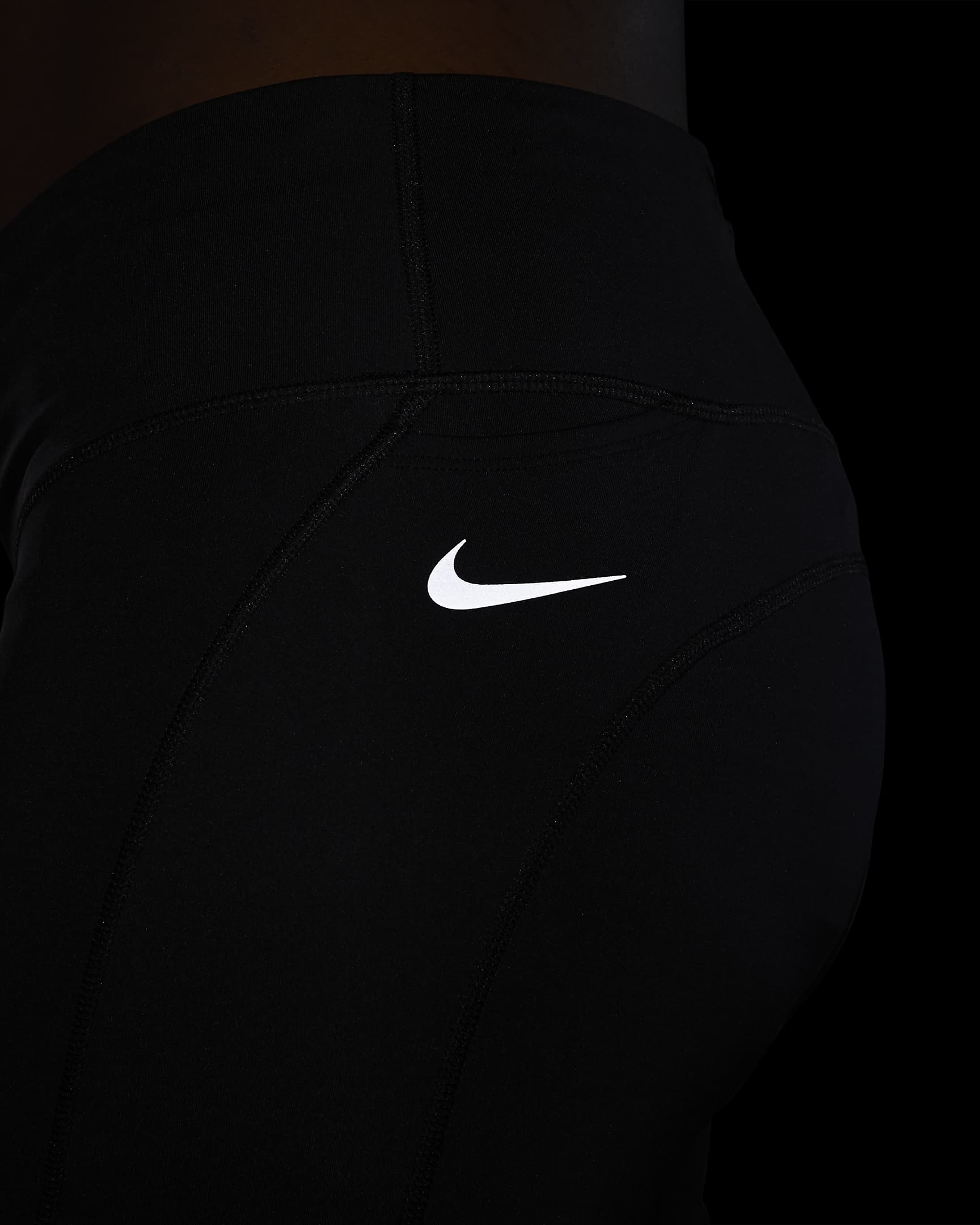 Nike Fast Women's Mid-Rise Crop Running Leggings (Plus Size). Nike BG