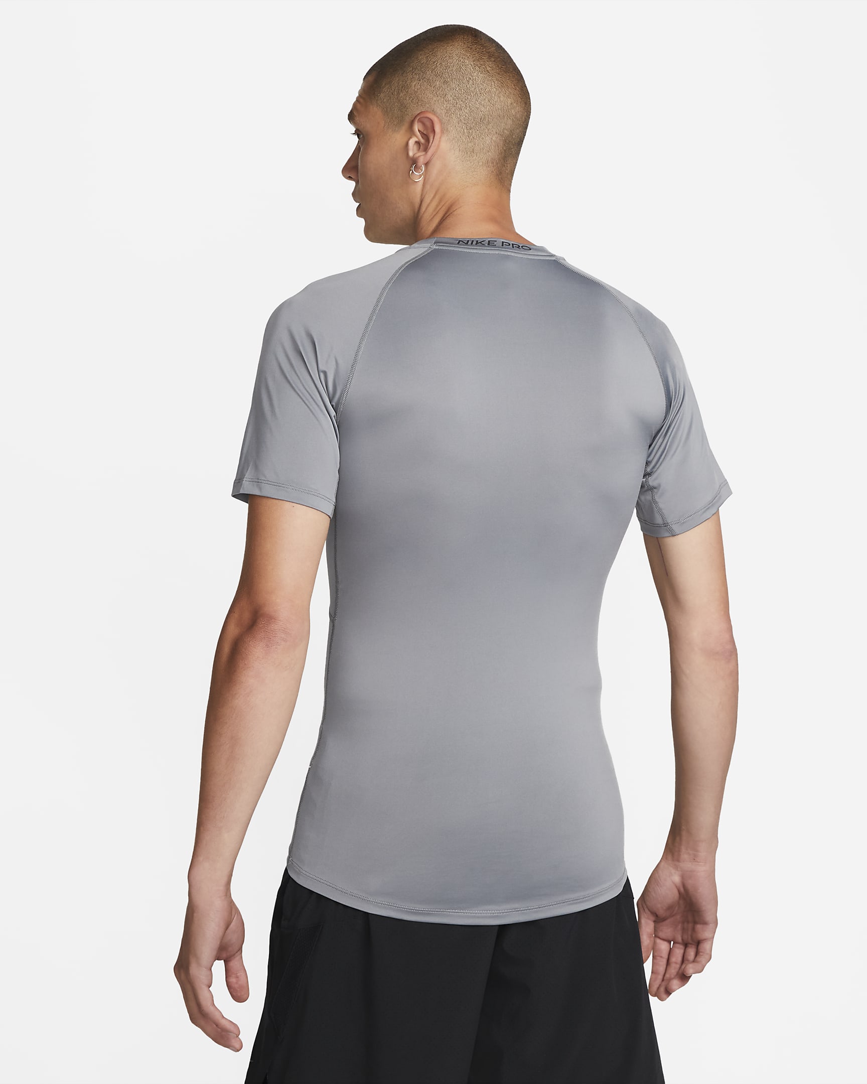 Pánské přiléhavé fitness tričko Dri-FIT Nike Pro s krátkým rukávem - Smoke Grey/Černá