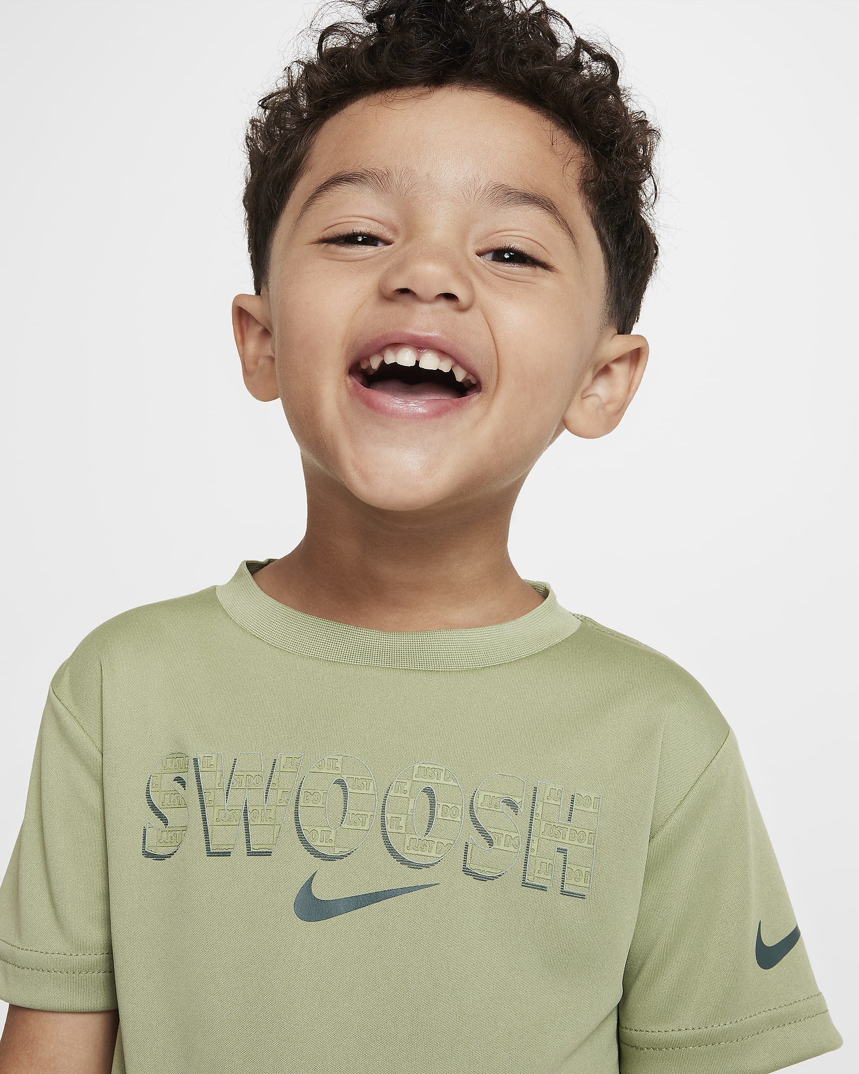 Playera Swoosh infantil Nike Dri-FIT "Just Do It" - Verde aceite