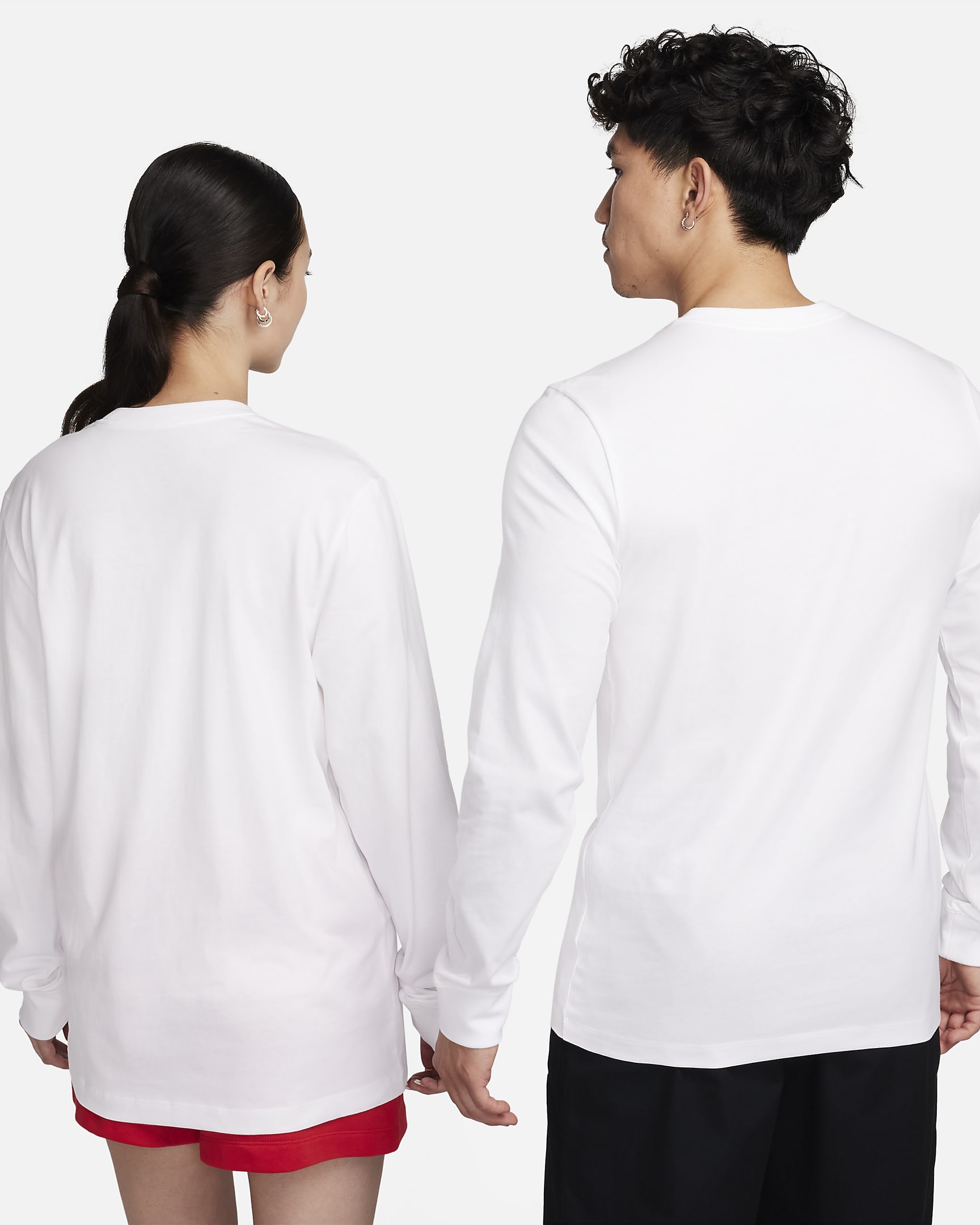 Nike Sportswear Men's LongSleeve TShirt. Nike VN