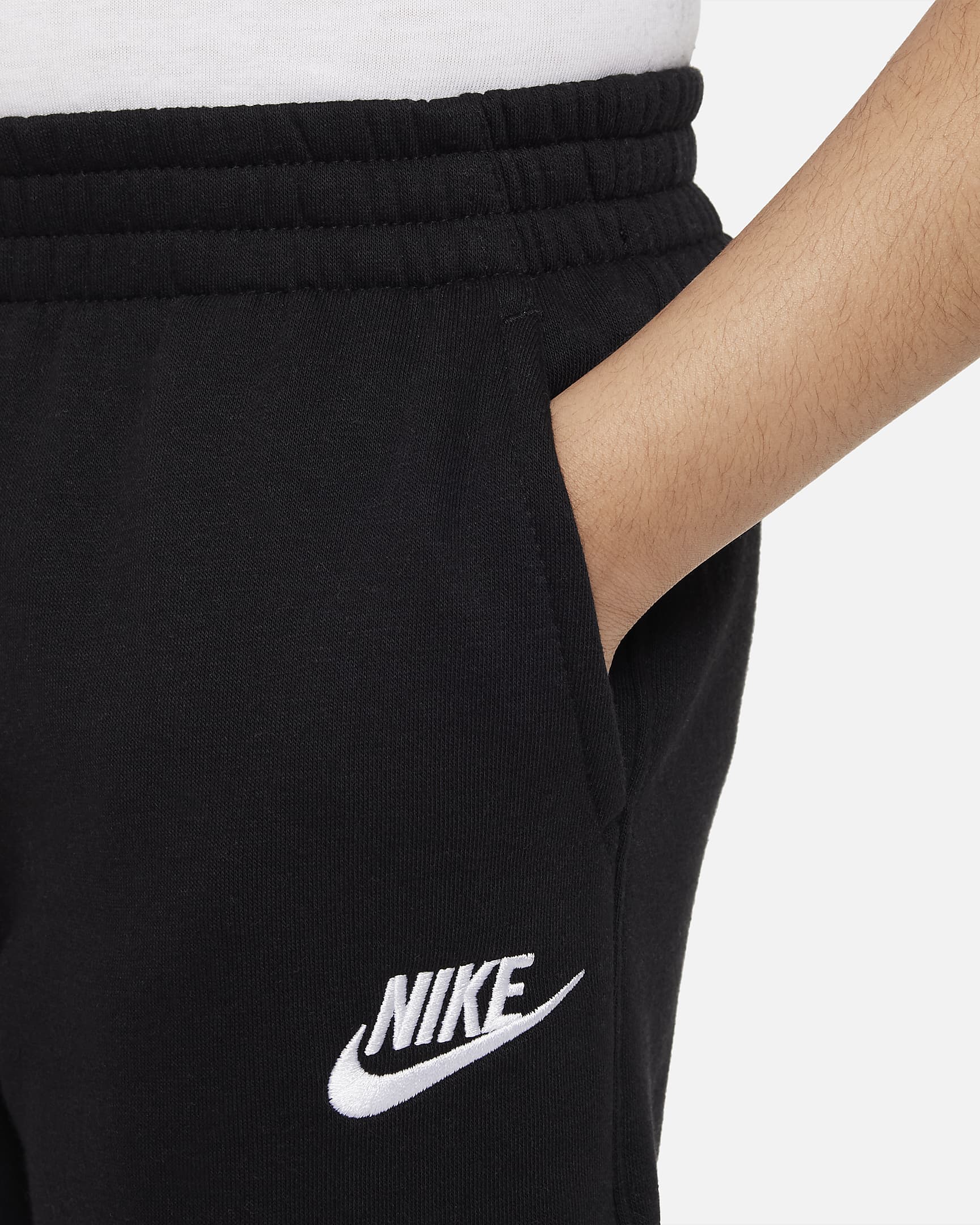 Nike Sportswear Club Fleece Joggers Younger Kids' Trousers - Black