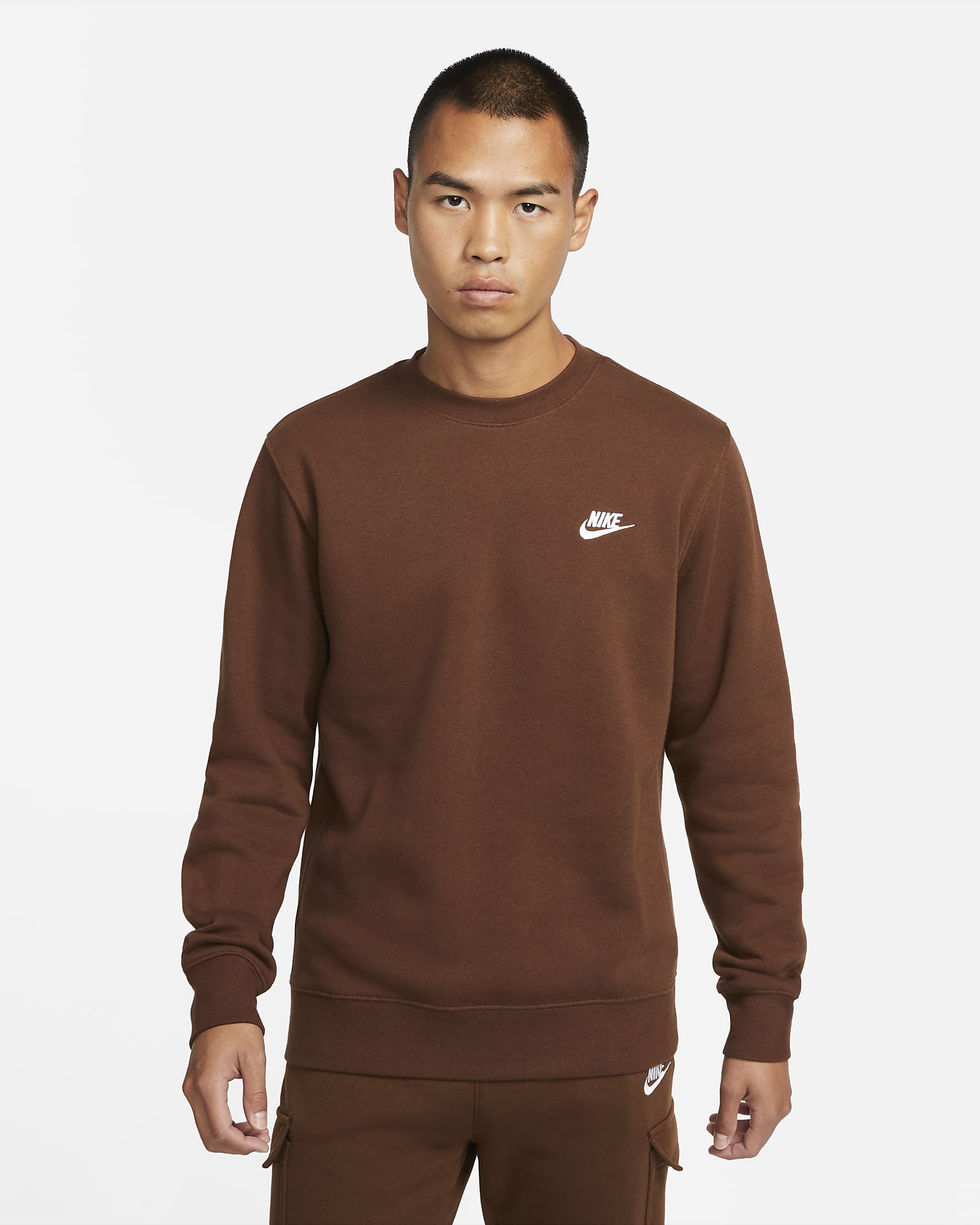 Nike Sportswear Club Fleece Crew. Nike IE