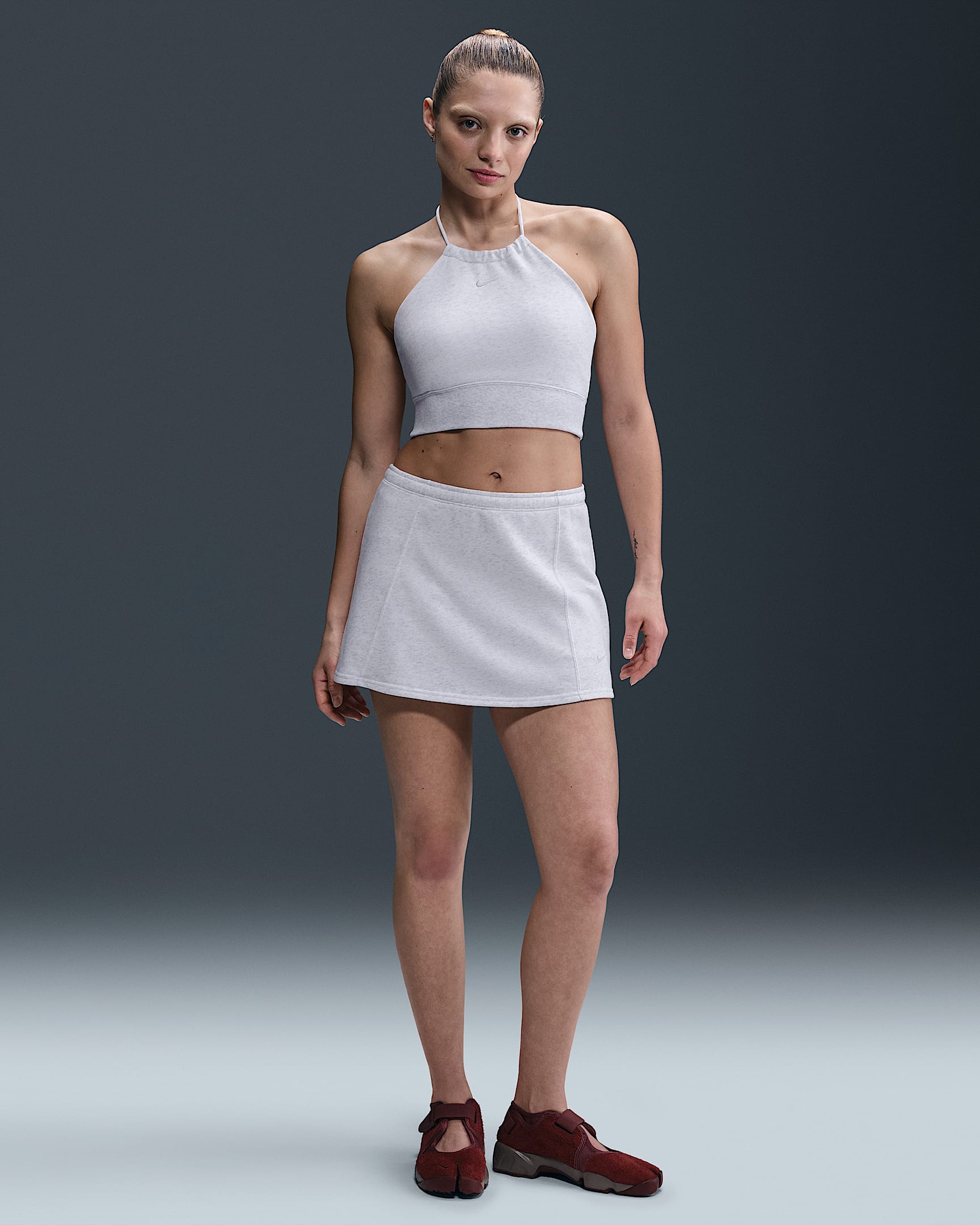 Skort mini de French Terry de tiro medio para mujer Nike Sportswear Chill Terry - Abedul jaspeado/Marrón verdoso claro