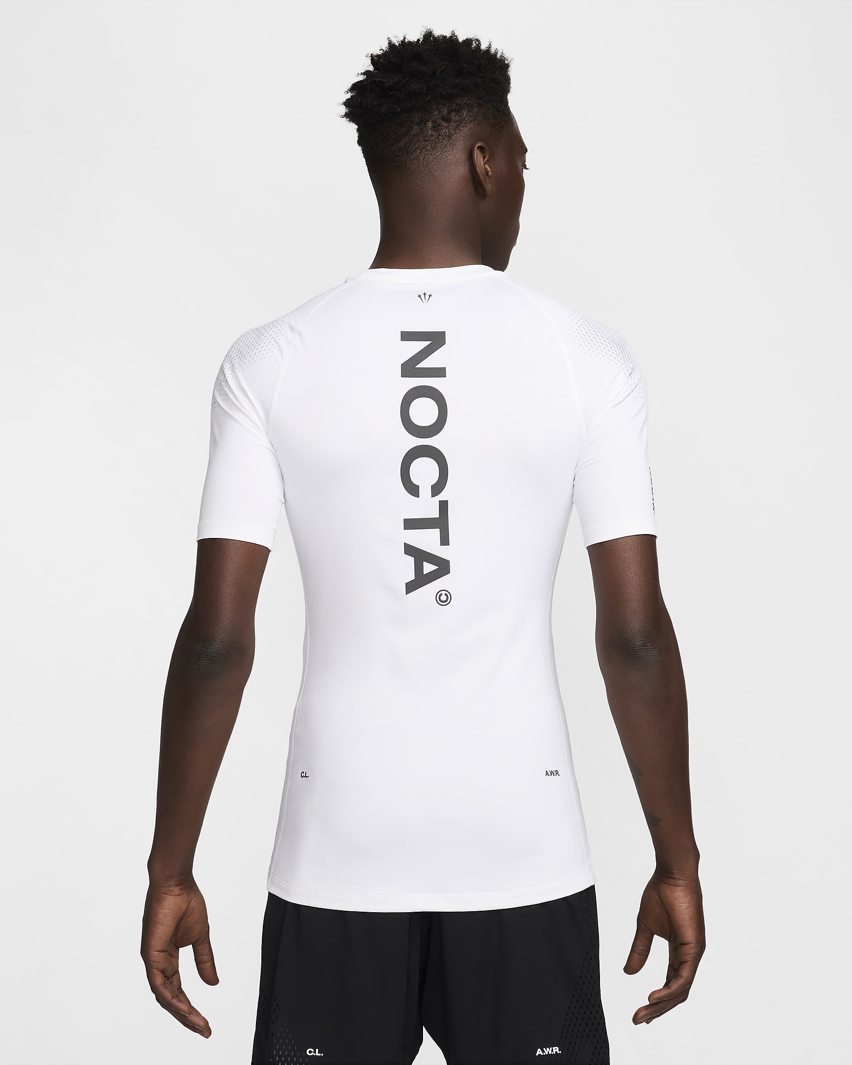 NOCTA Kurzarm-Base-Layer-Basketball-Oberteil für Herren - Weiß/Schwarz