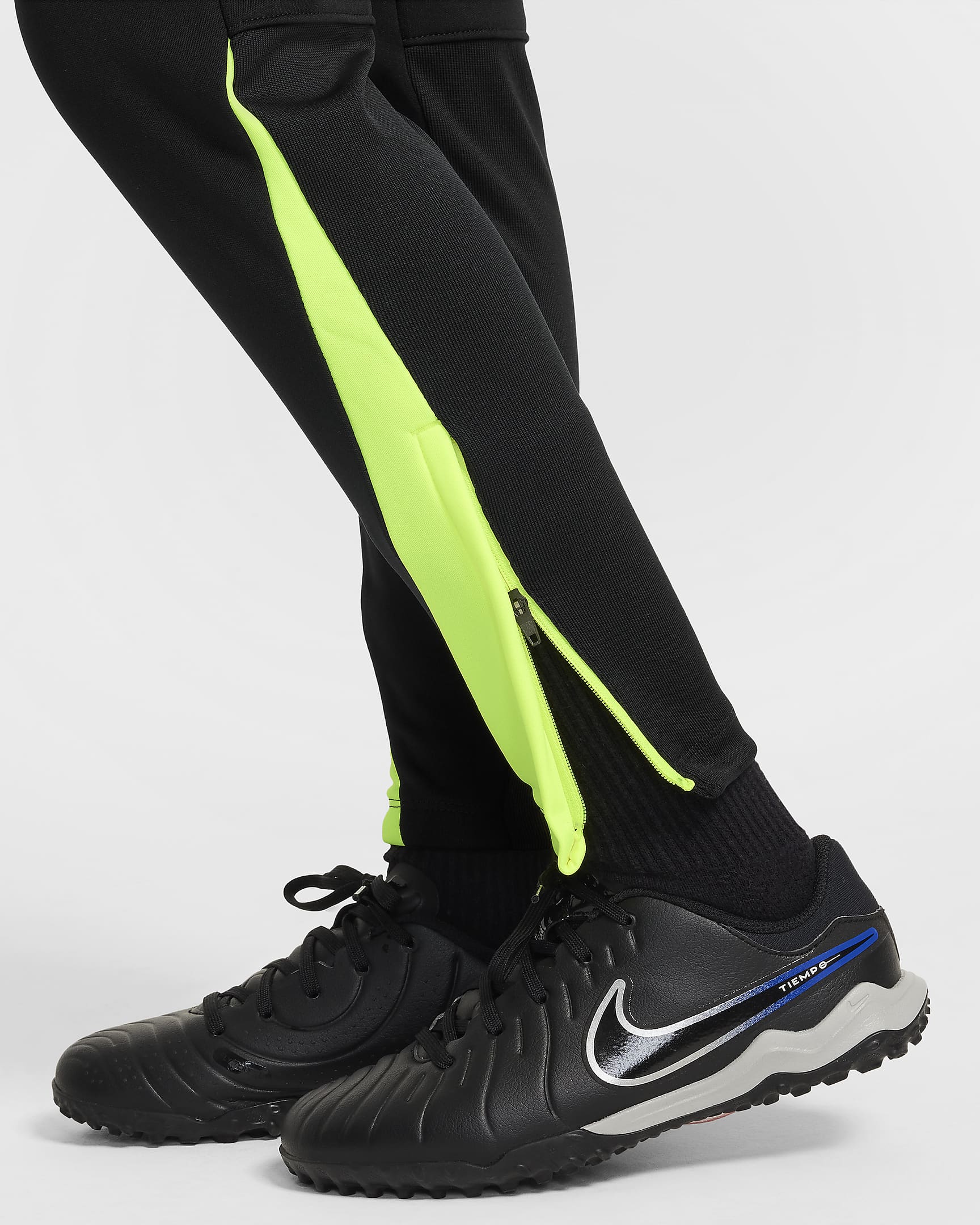 Pantalon de foot Nike Therma-FIT Academy pour ado - Noir/Volt