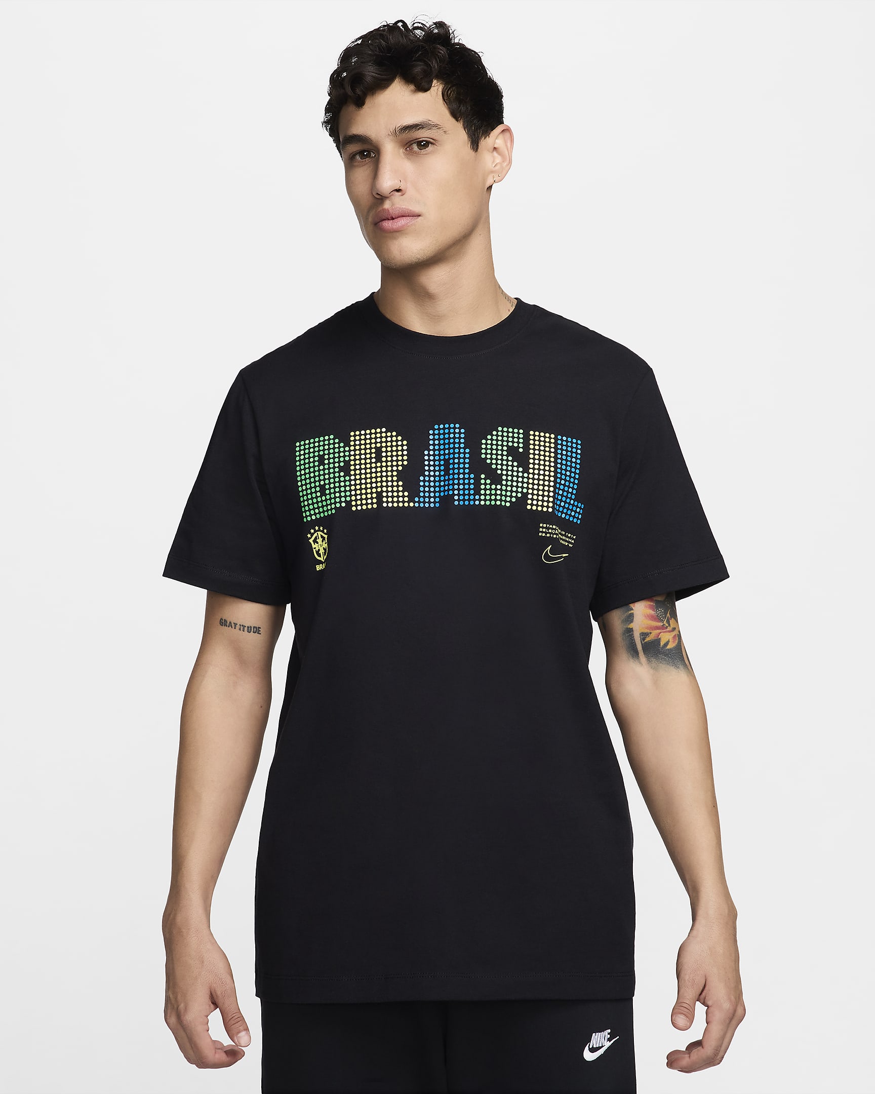 Brazil Men's Nike Soccer T-Shirt. Nike.com